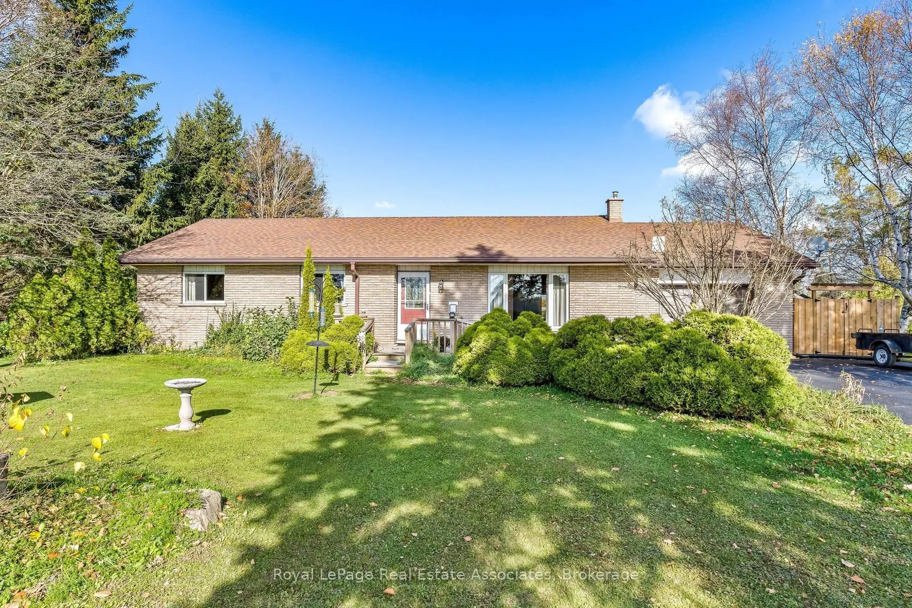 585349 County Road 17