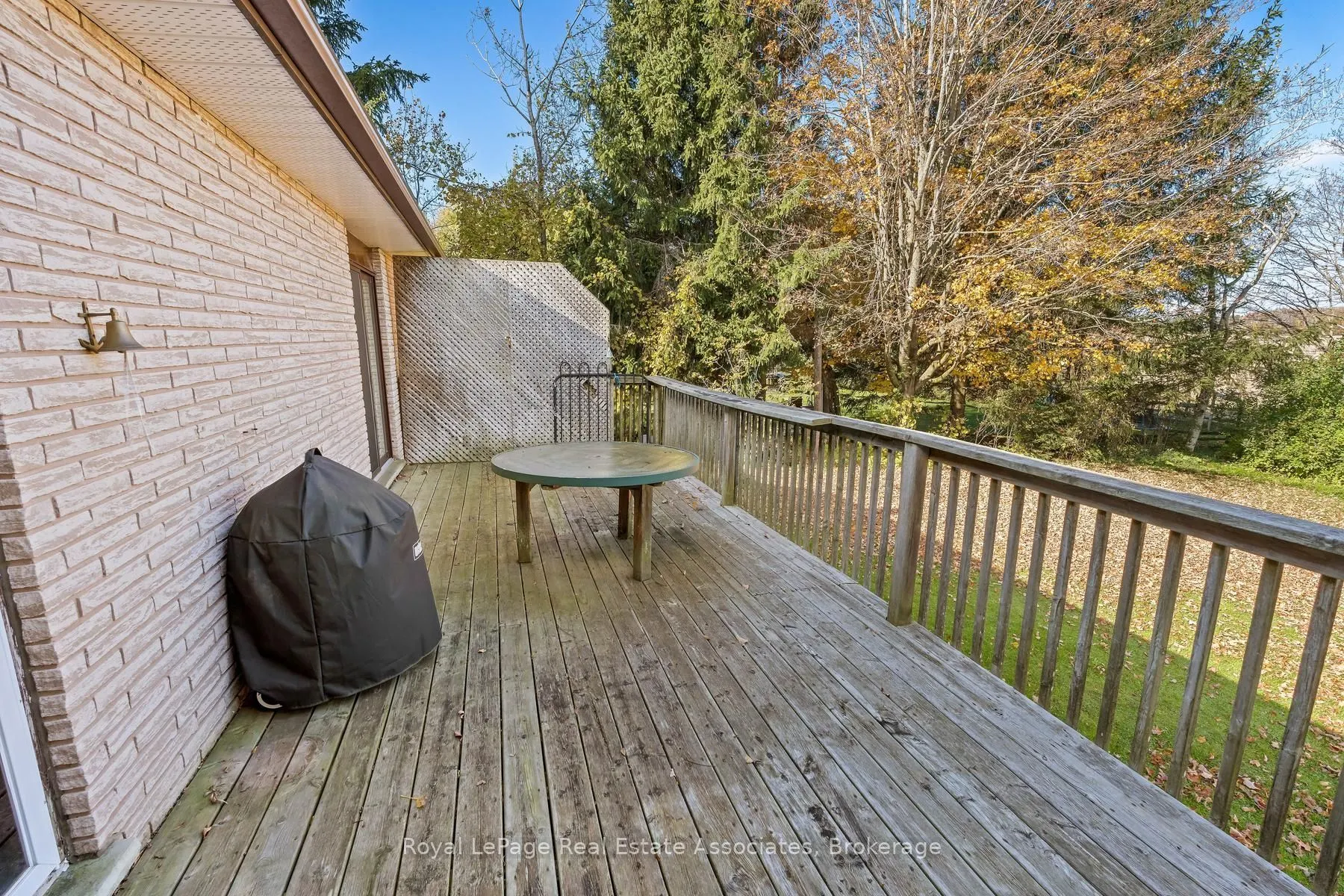 585349 County Road 17