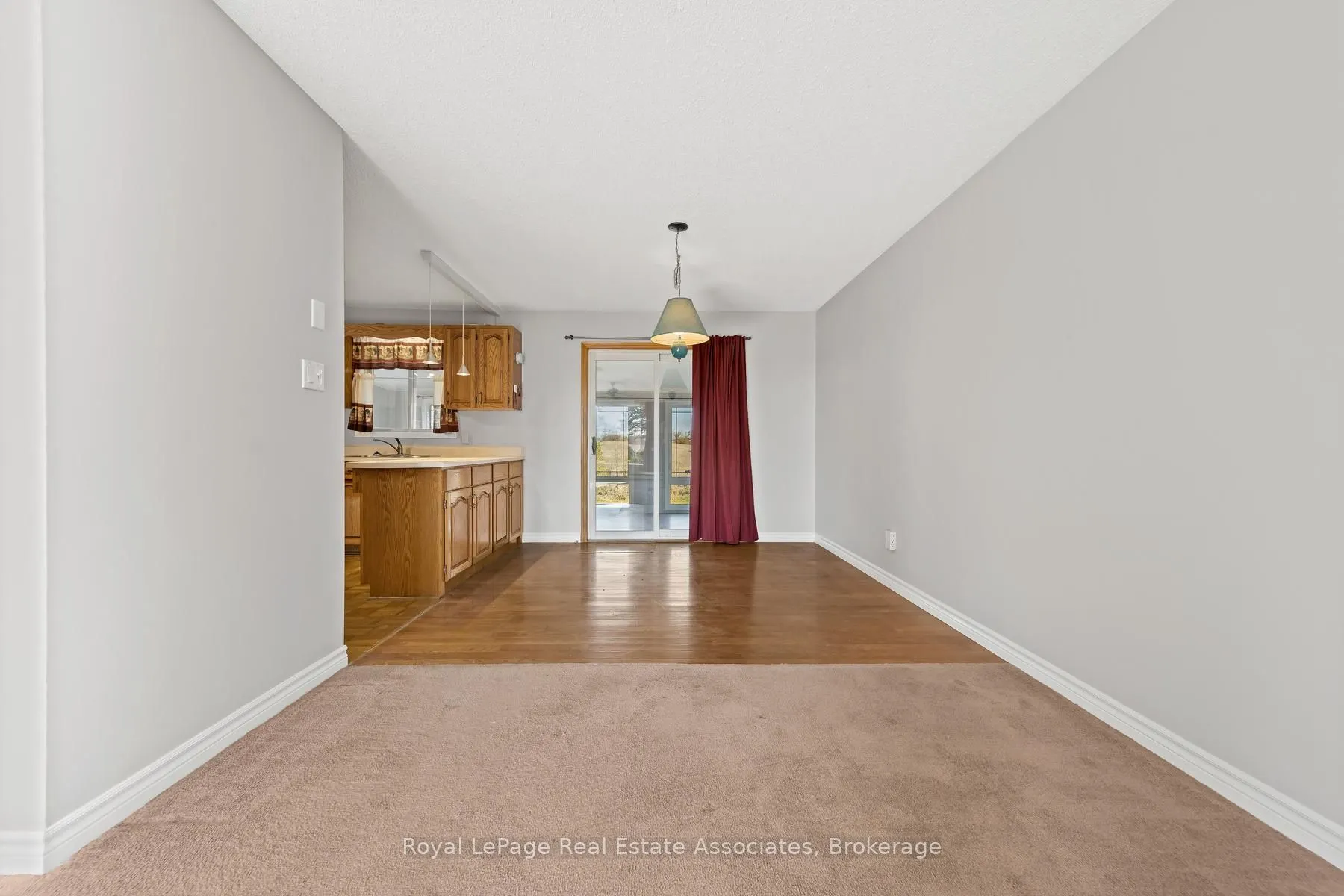 585349 County Road 17