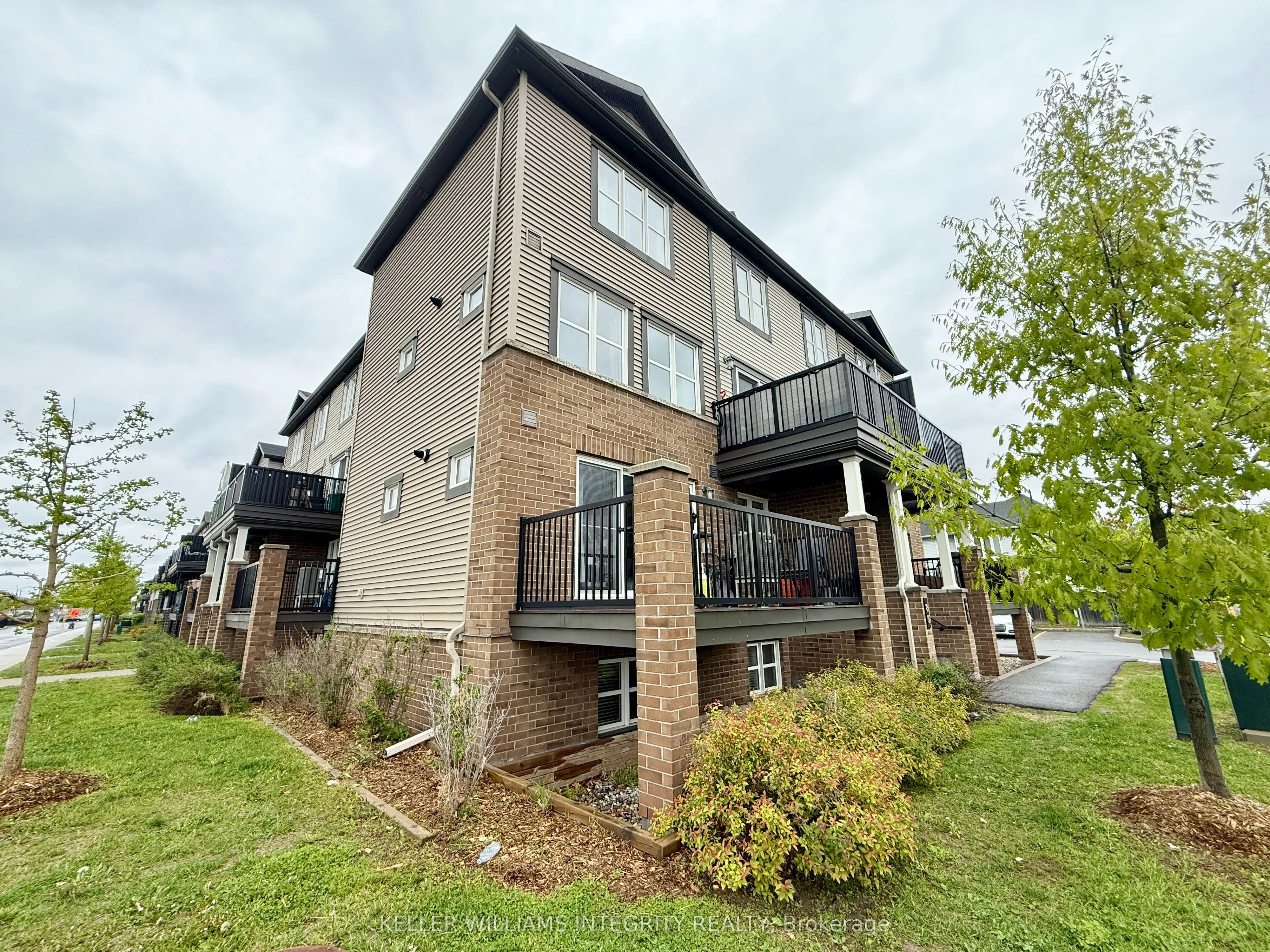 85 Mancini Way #139