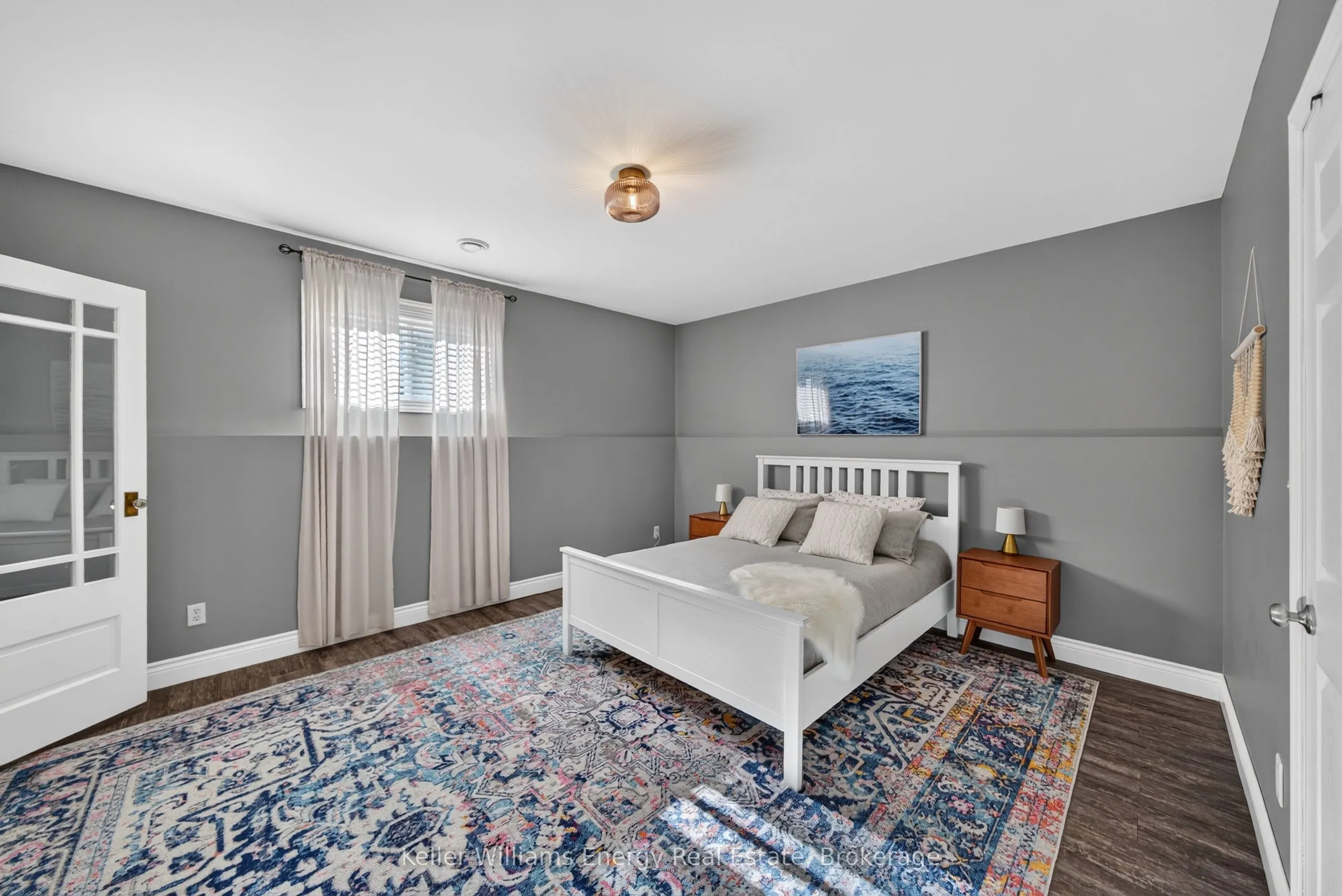 53 Lake Breeze Court