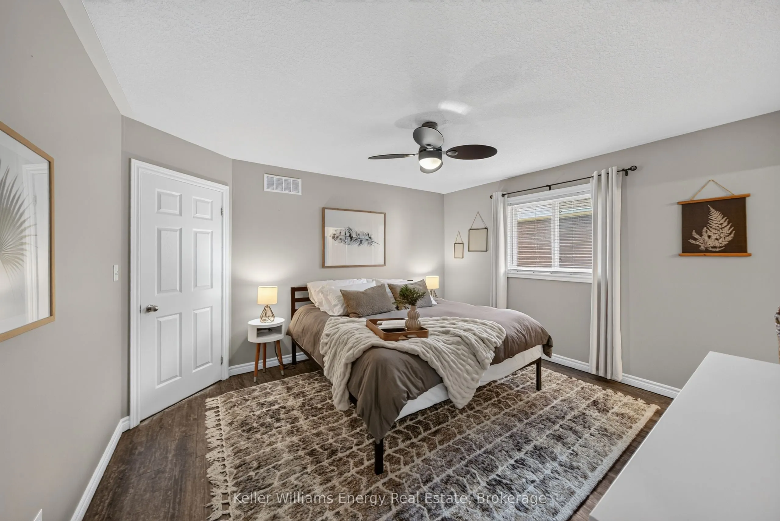 53 Lake Breeze Court
