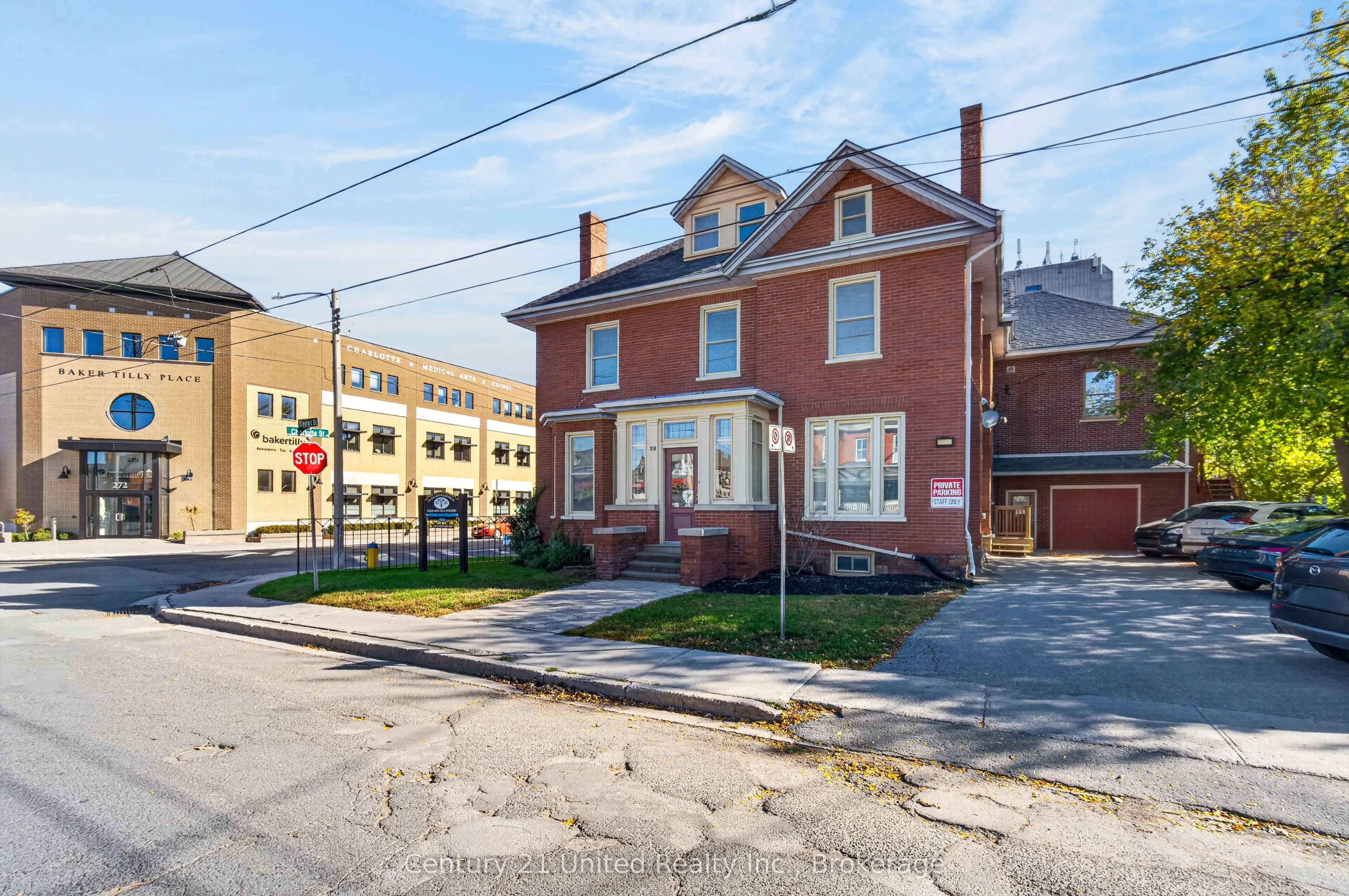 318 Stewart Street
