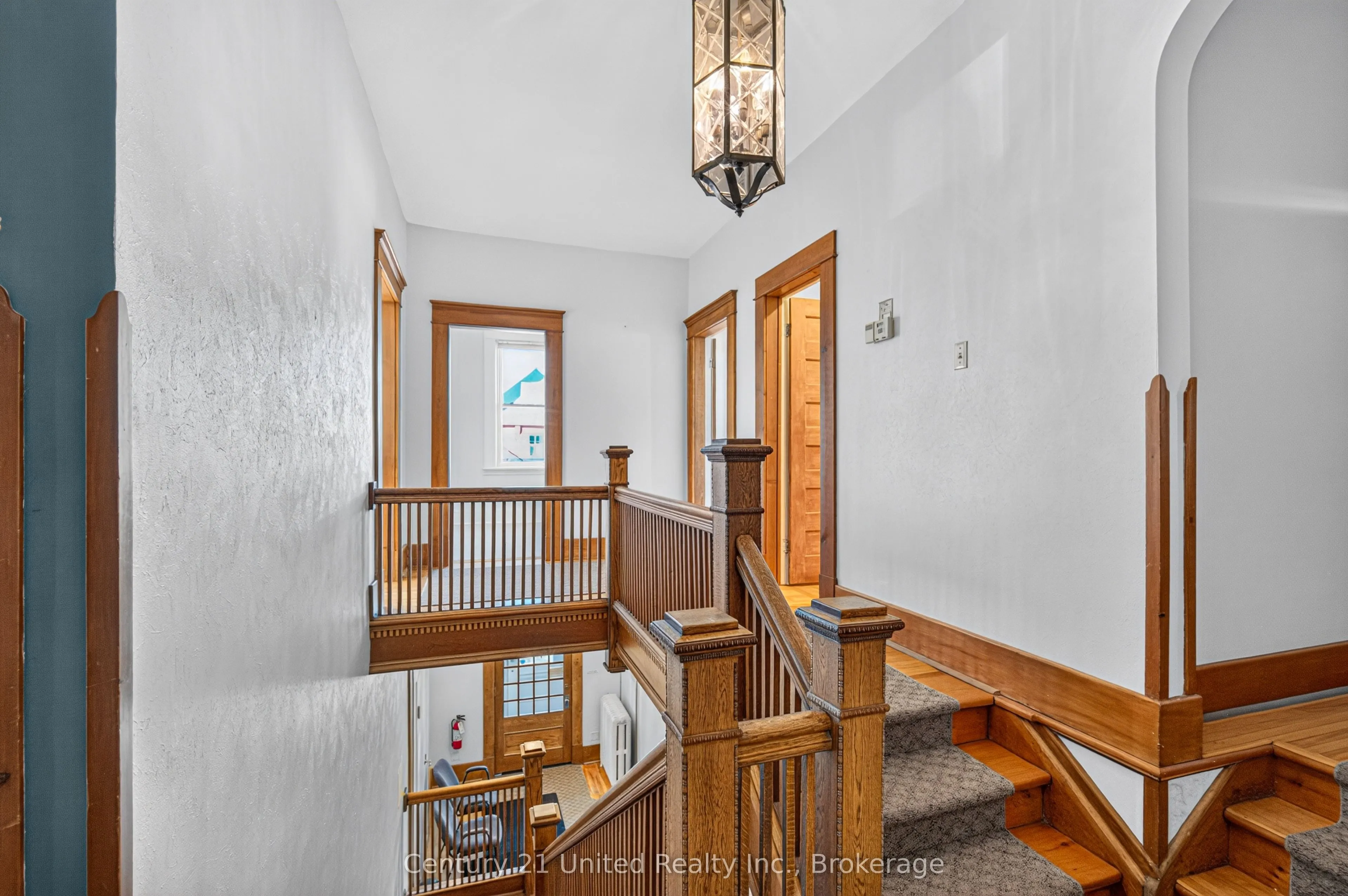318 Stewart Street