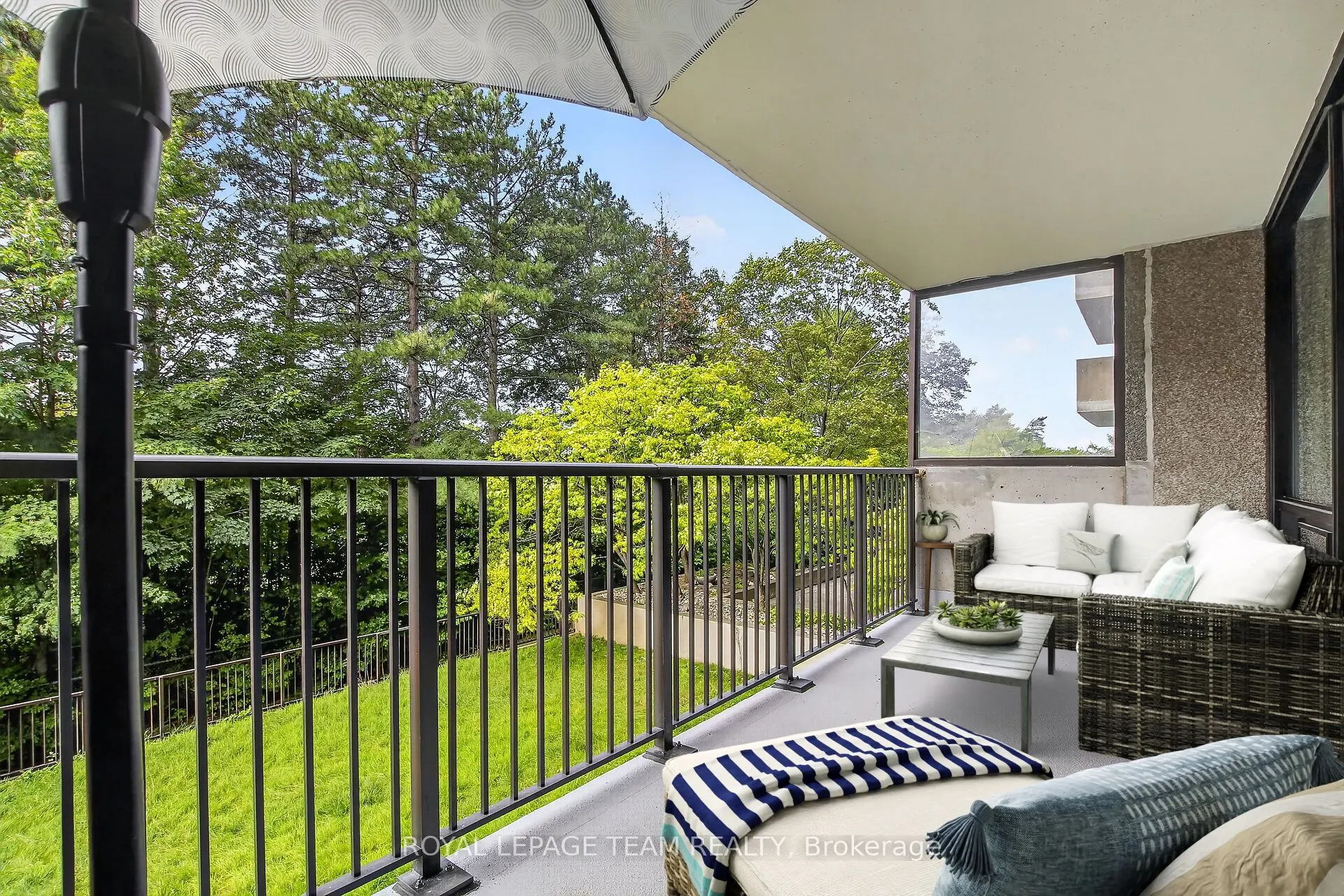 1195 Richmond Road #202