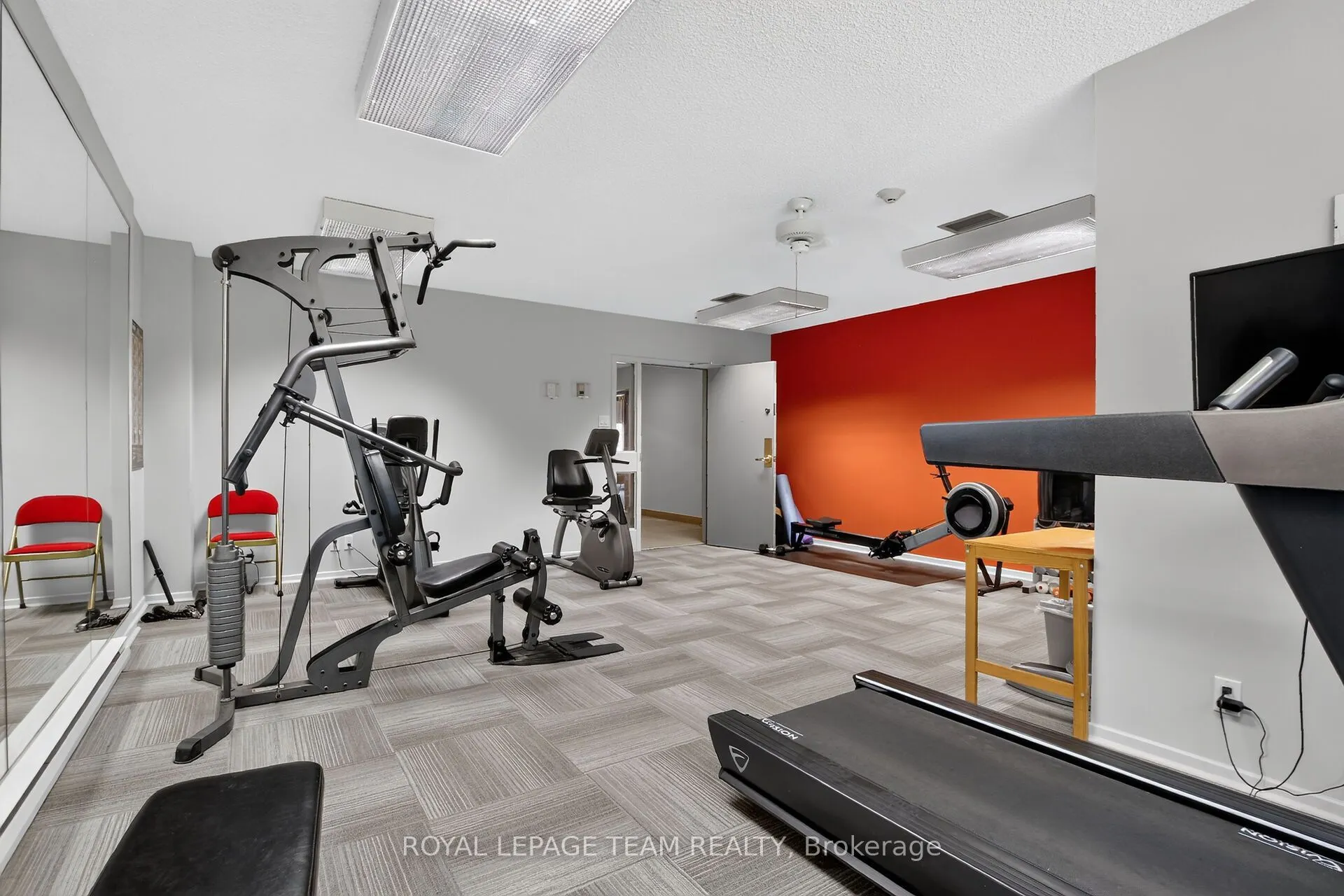 1195 Richmond Road #202