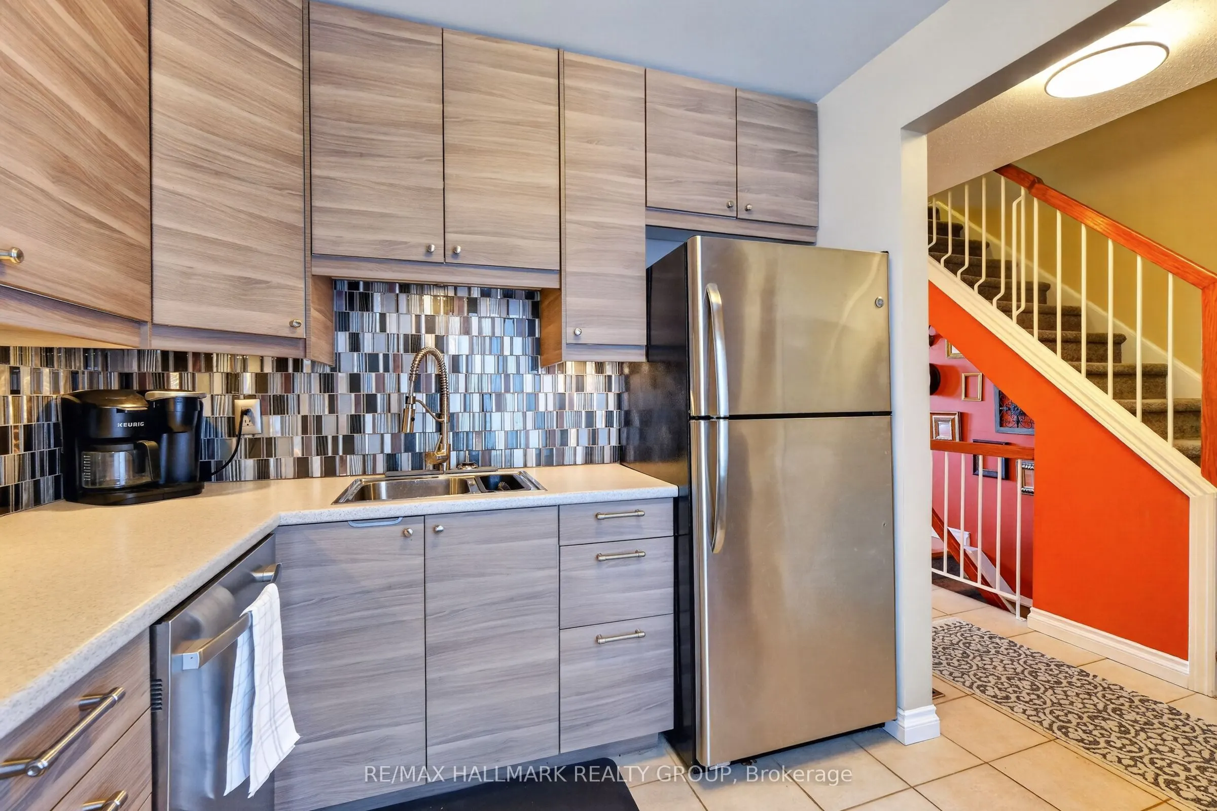 953 Cookshire Crescent #38
