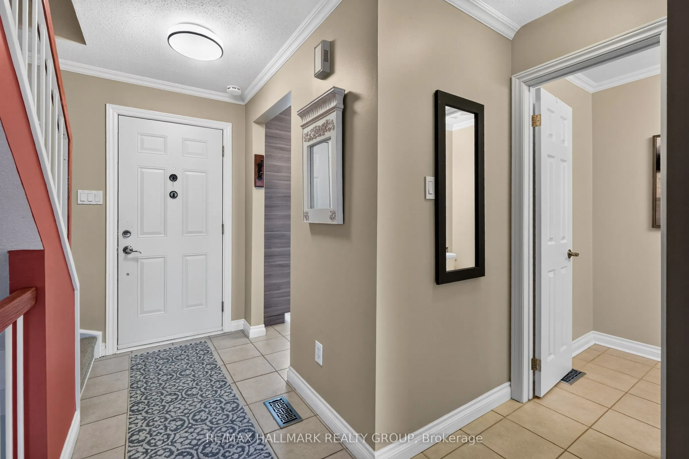953 Cookshire Crescent #38