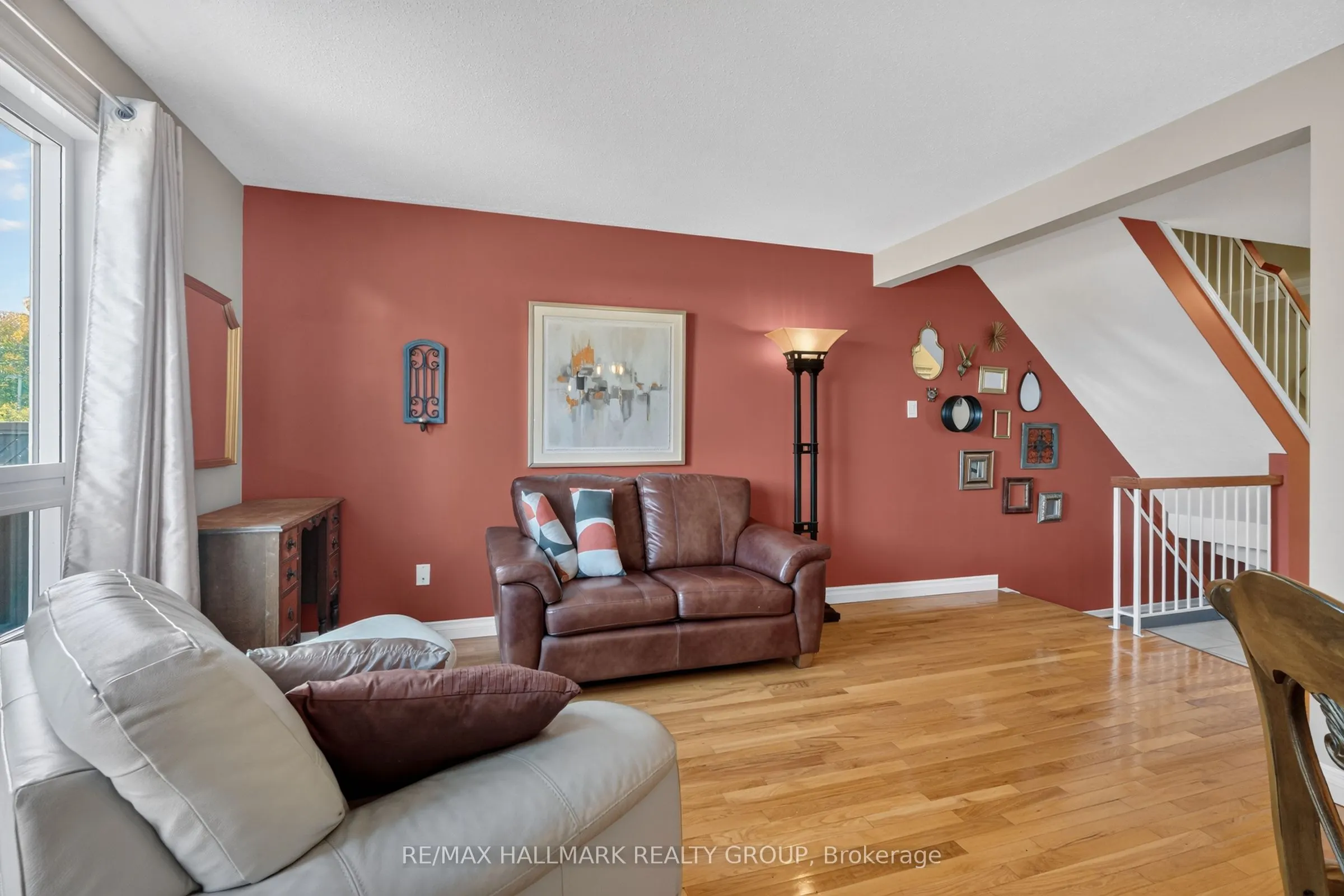 953 Cookshire Crescent #38