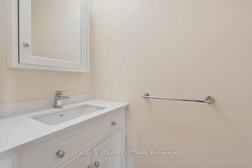1280 Cahill Drive #18