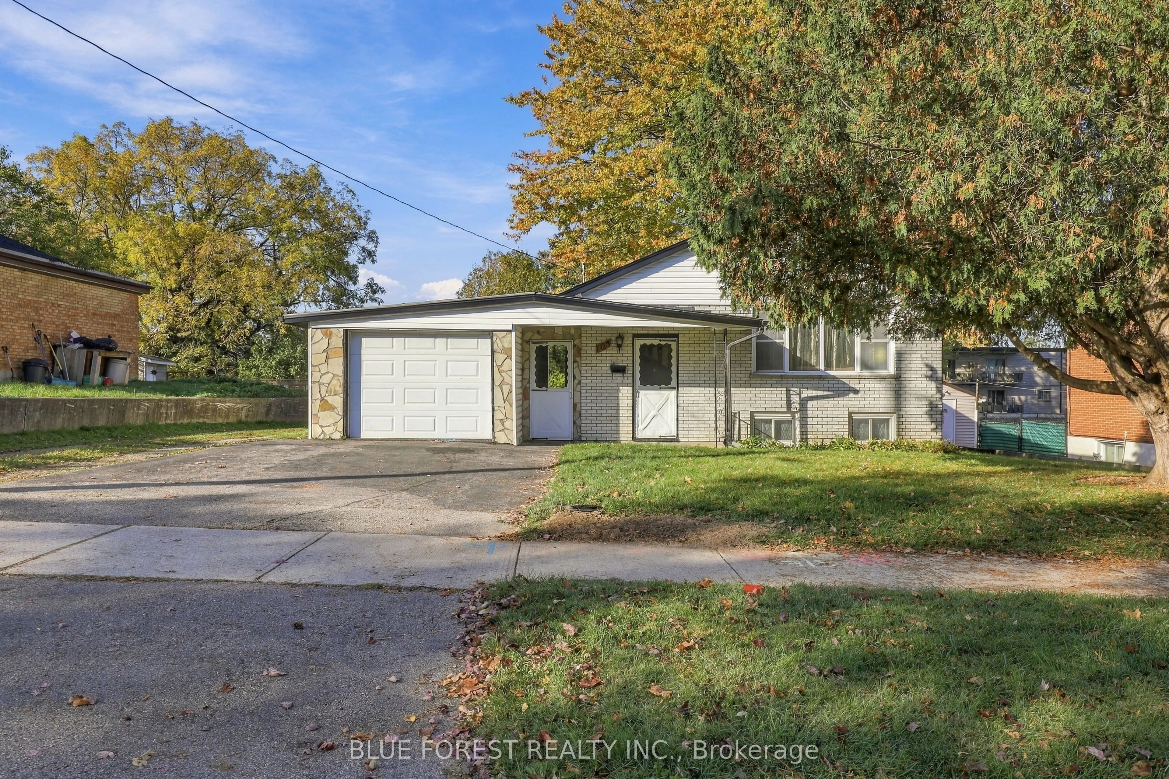 105 Chesterfield Avenue