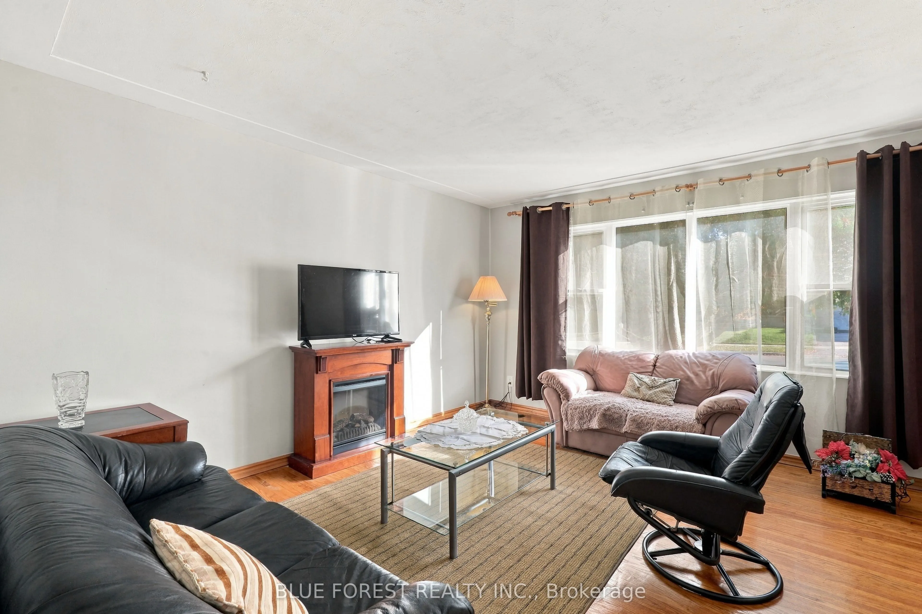 105 Chesterfield Avenue