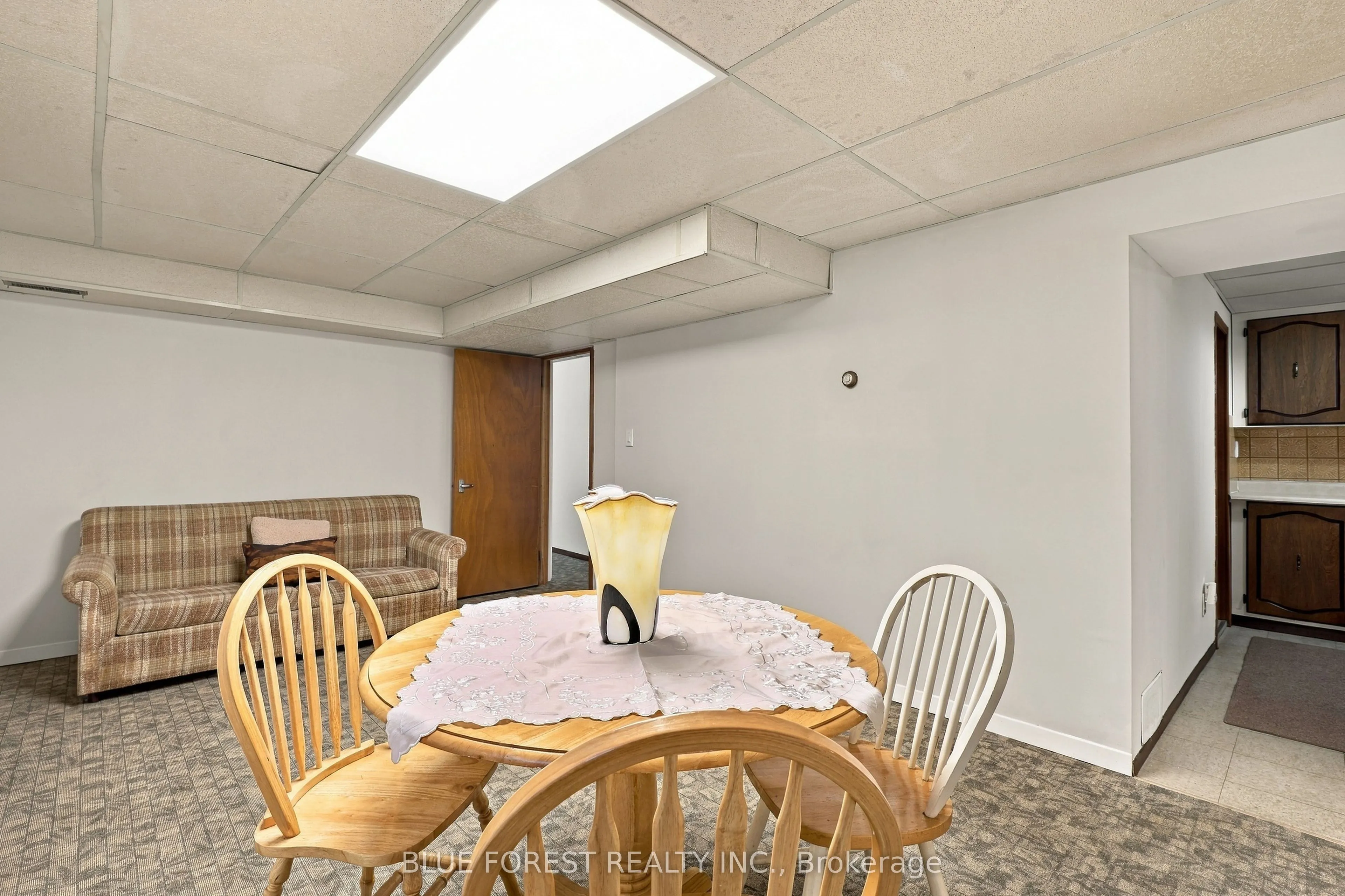 105 Chesterfield Avenue