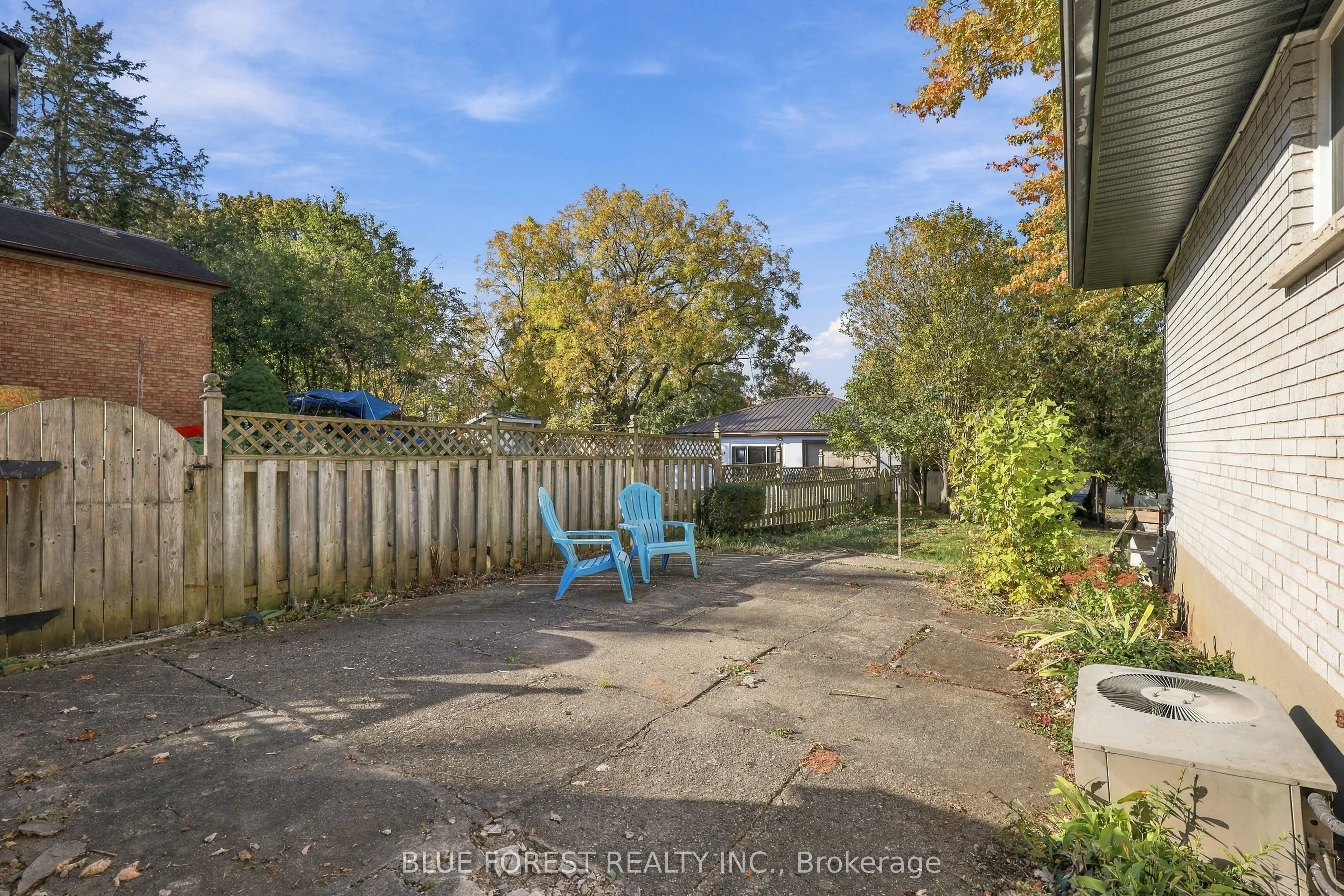 105 Chesterfield Avenue