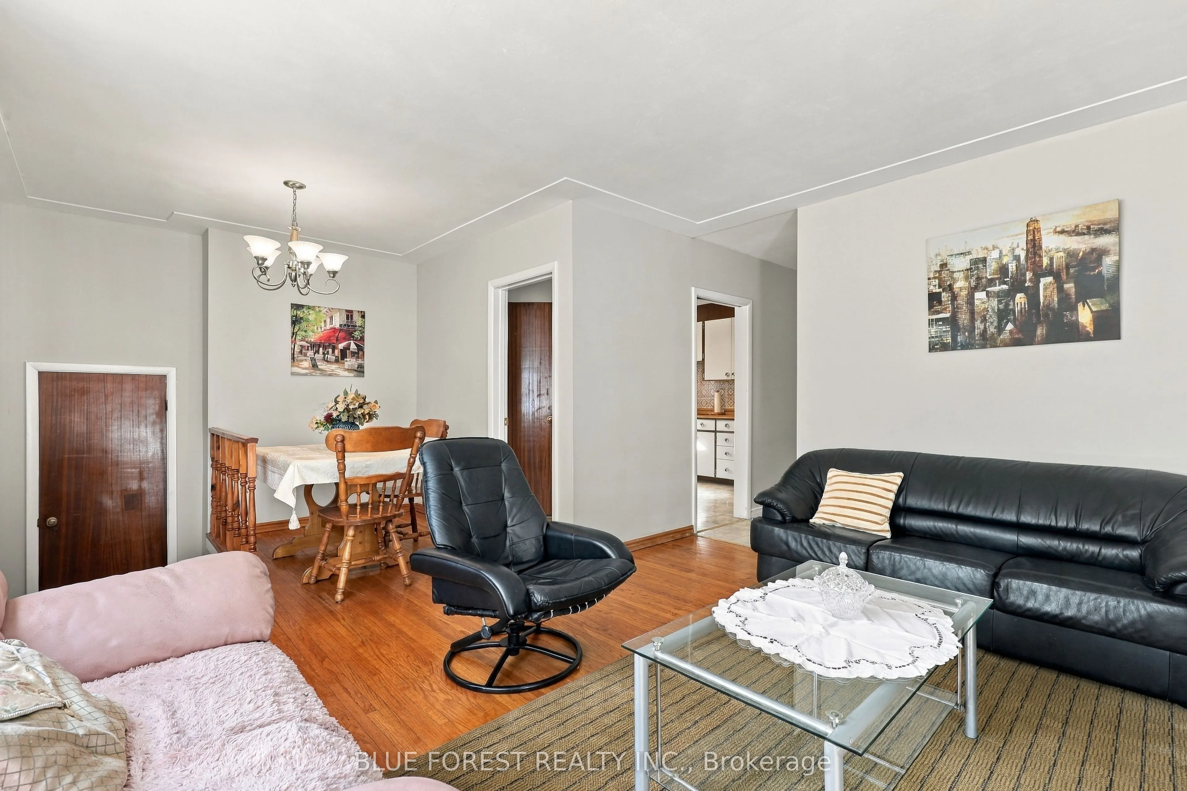 105 Chesterfield Avenue