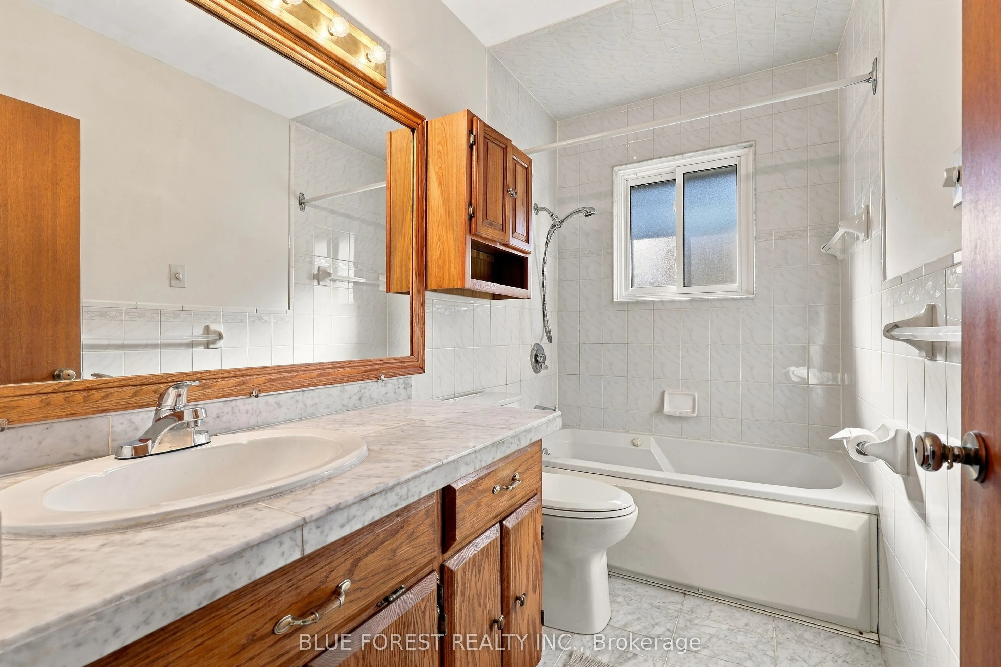 105 Chesterfield Avenue