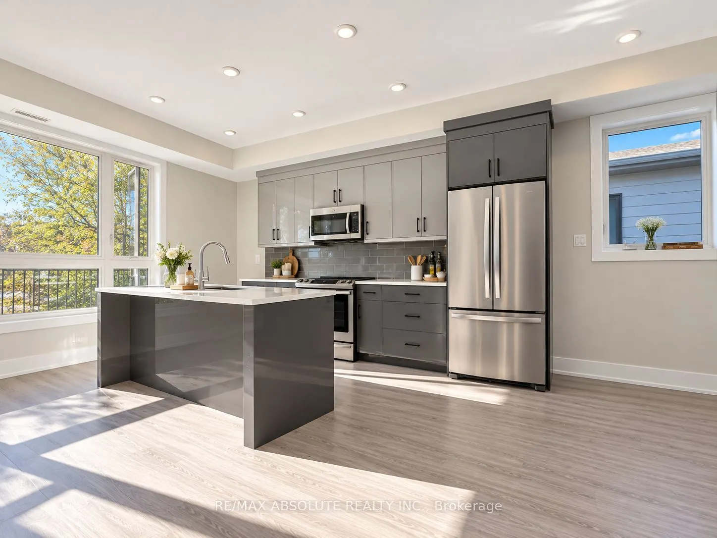 300 Elmgrove Avenue #3