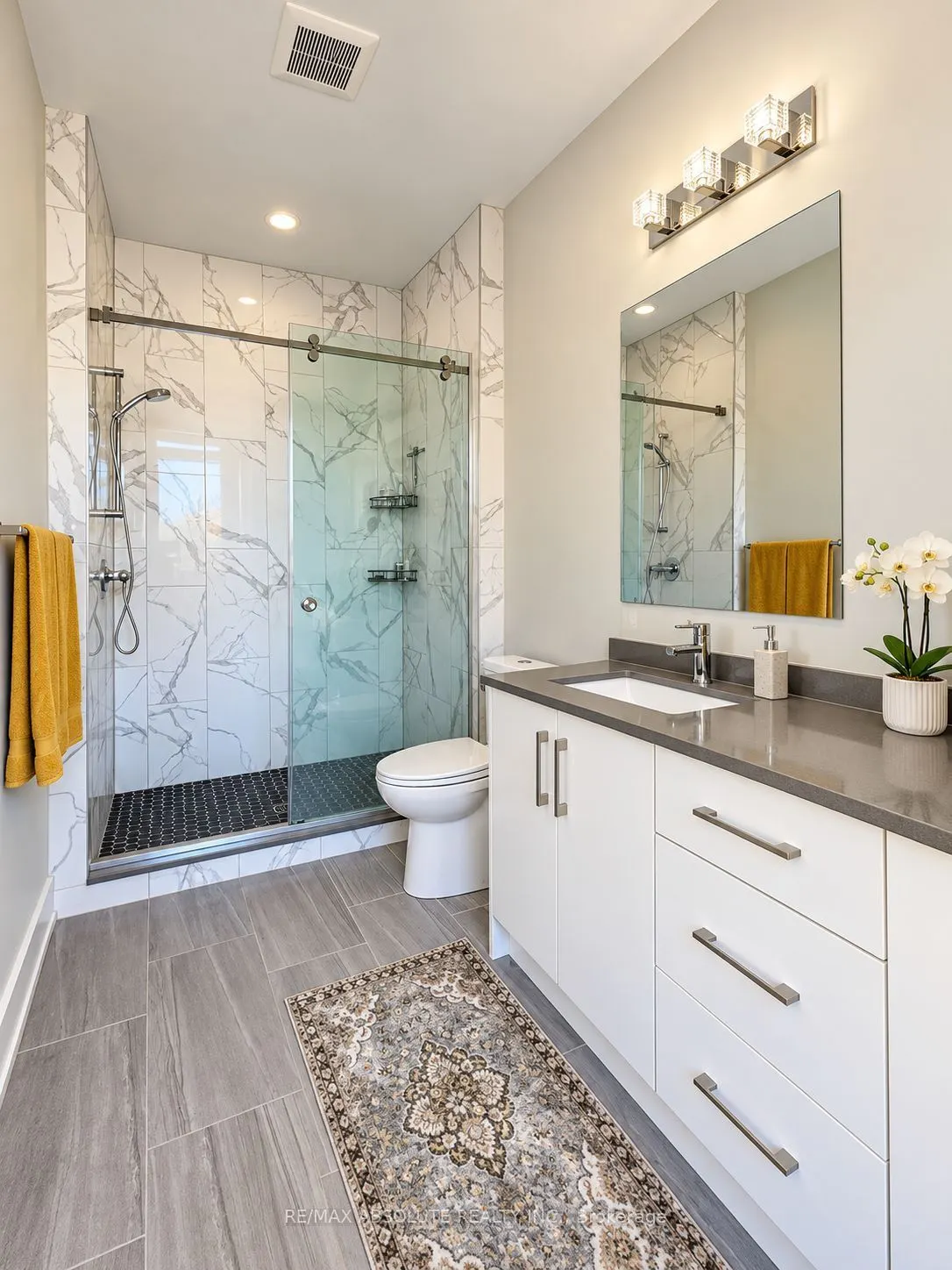 300 Elmgrove Avenue #3
