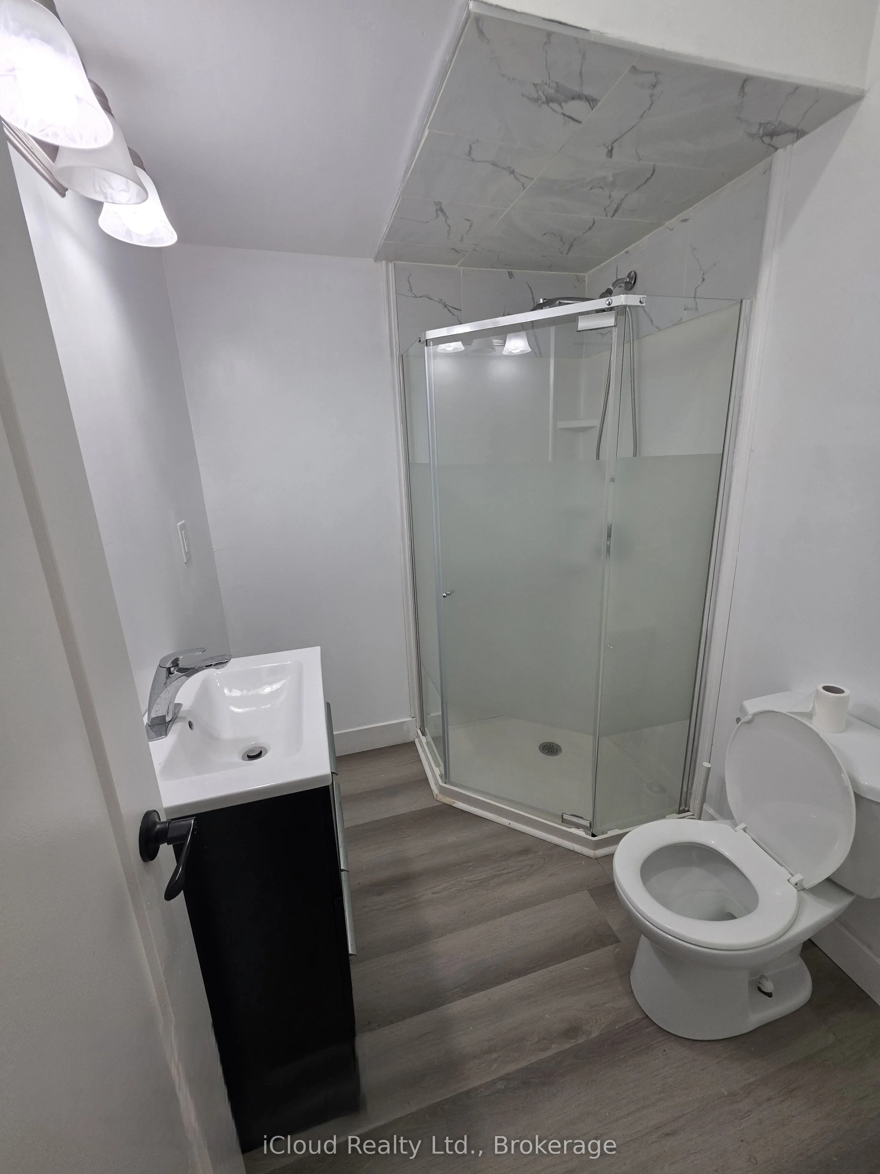646 West 5th Street