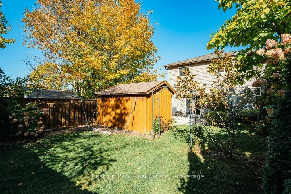 728 Elgin Street