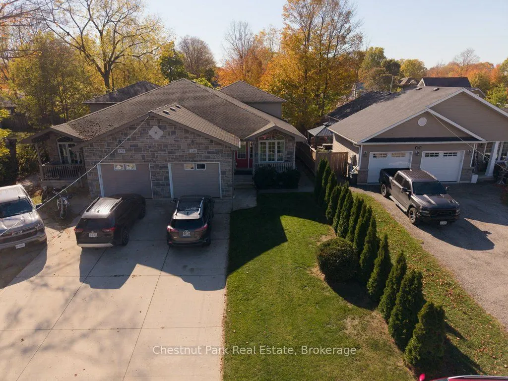 728 Elgin Street