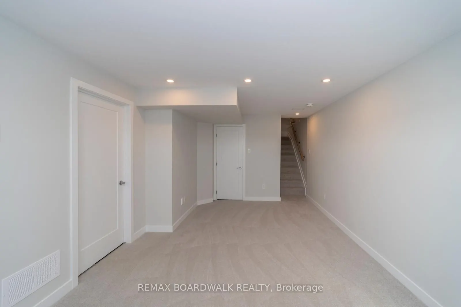 128 Main Halyard Lane