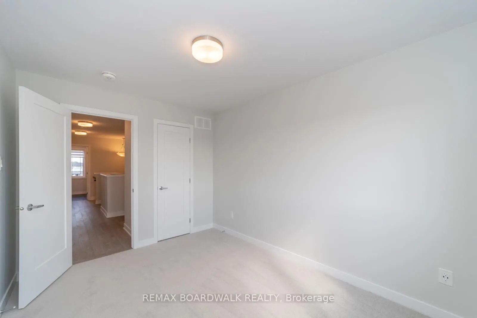 128 Main Halyard Lane