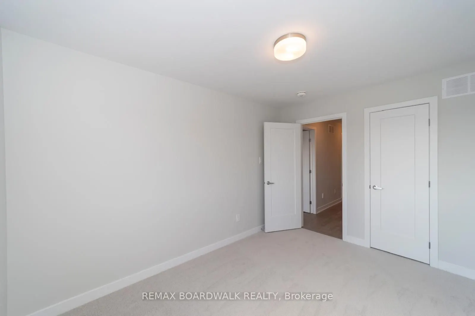 128 Main Halyard Lane