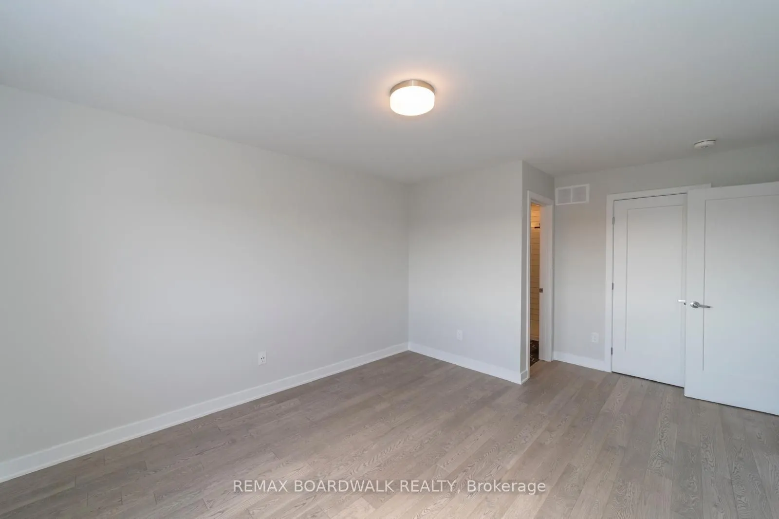 128 Main Halyard Lane