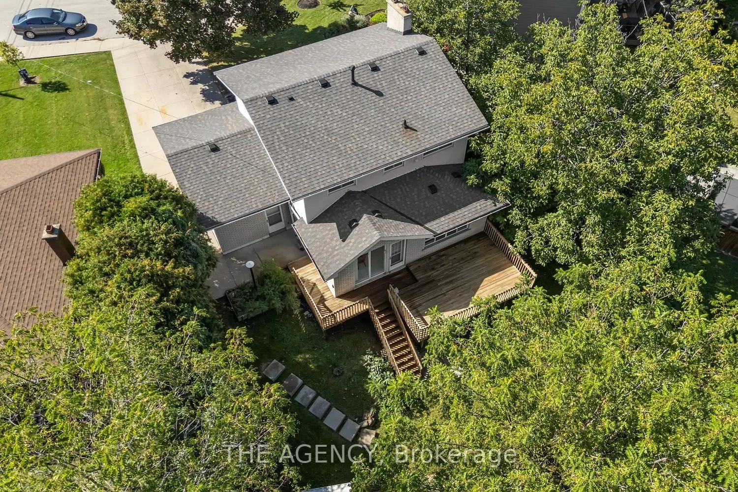 36 Buckingham Drive