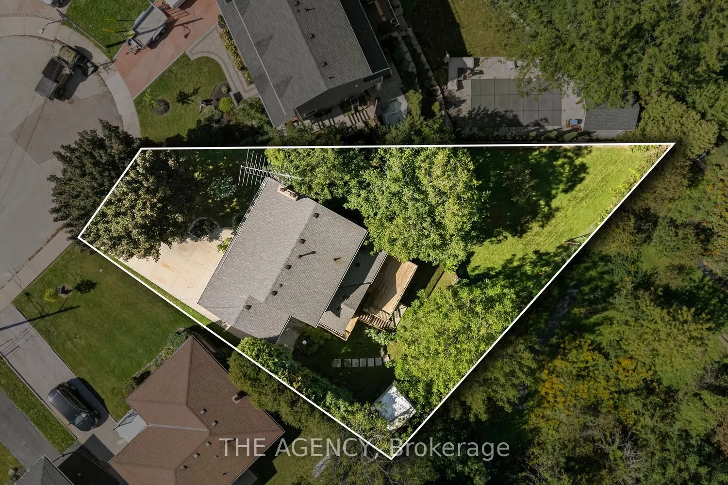 36 Buckingham Drive