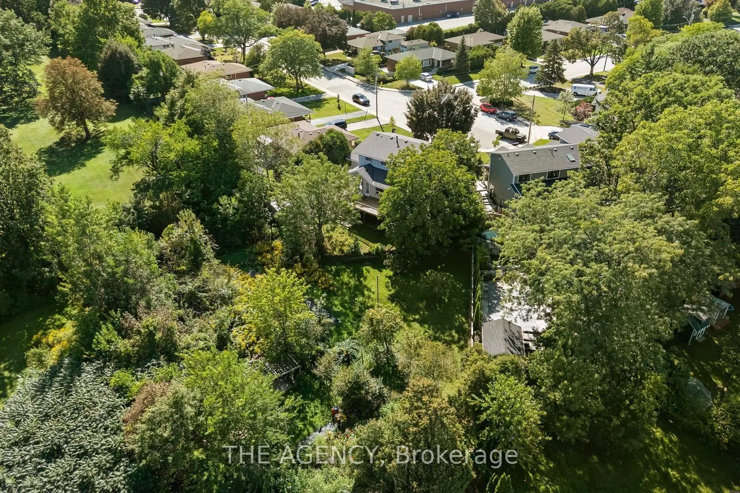 36 Buckingham Drive