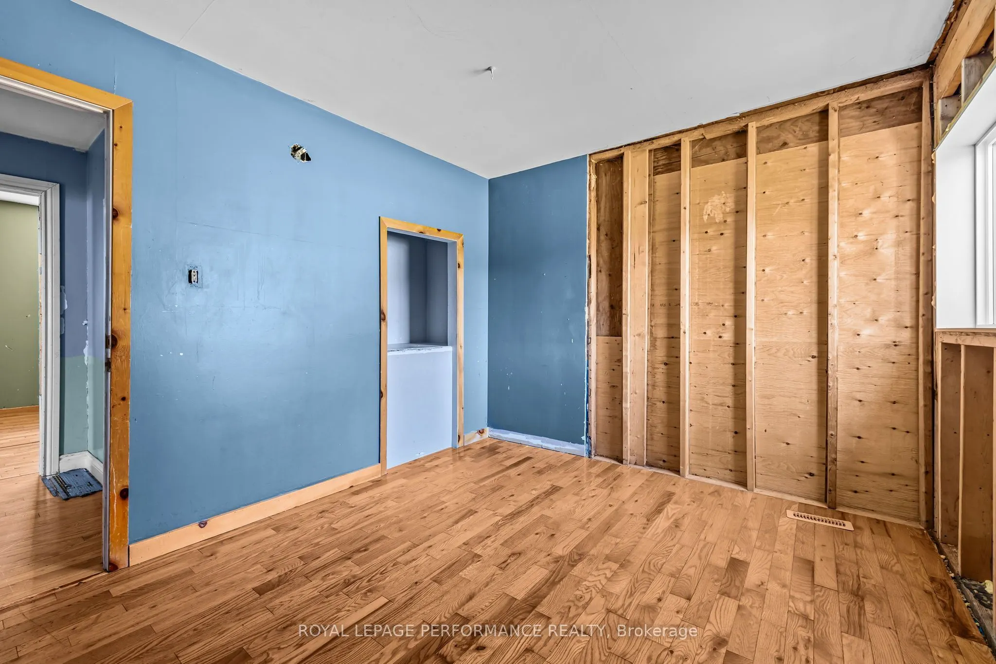3320 Duval Avenue