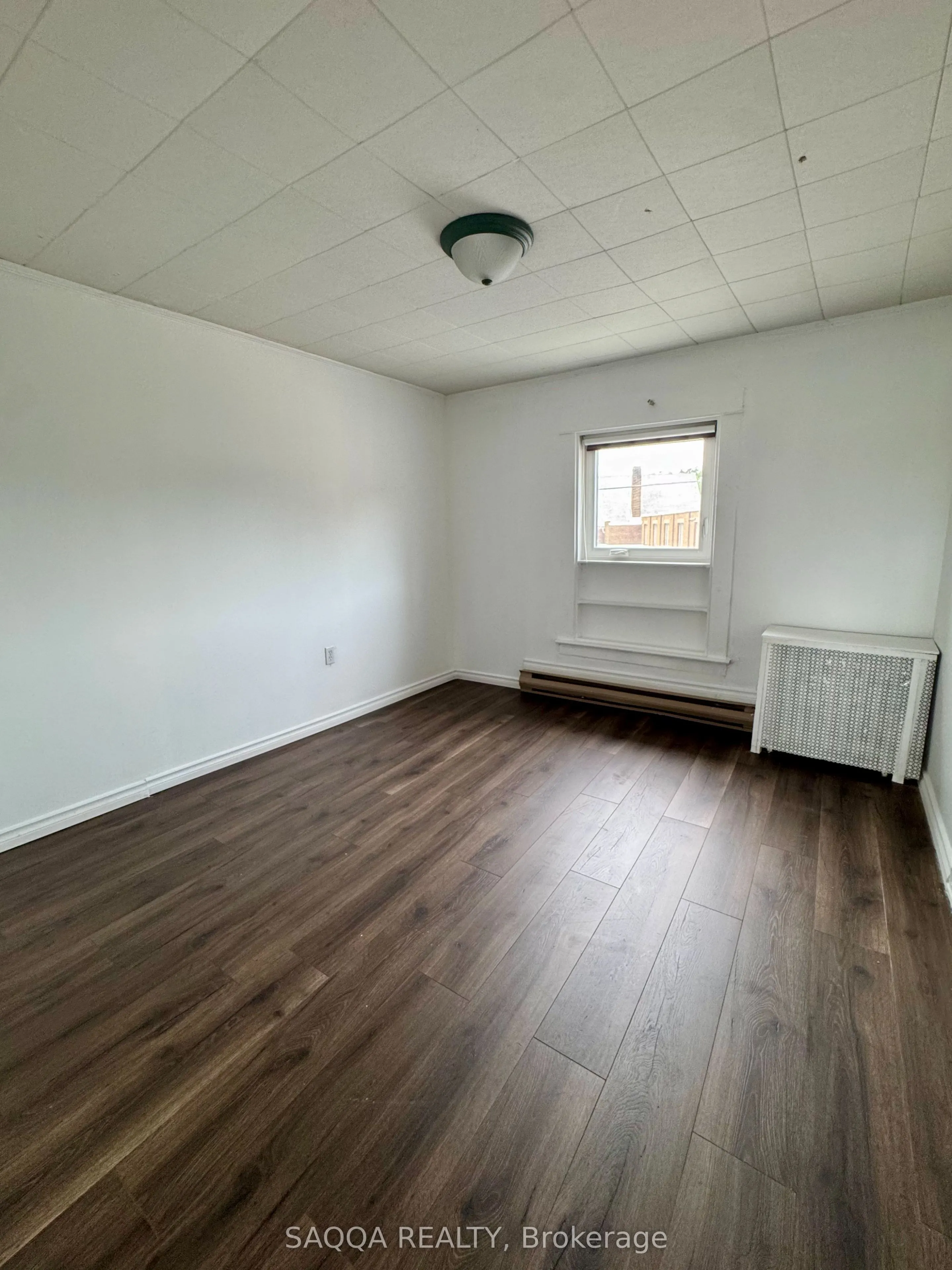 100 Niagara Street #Upper