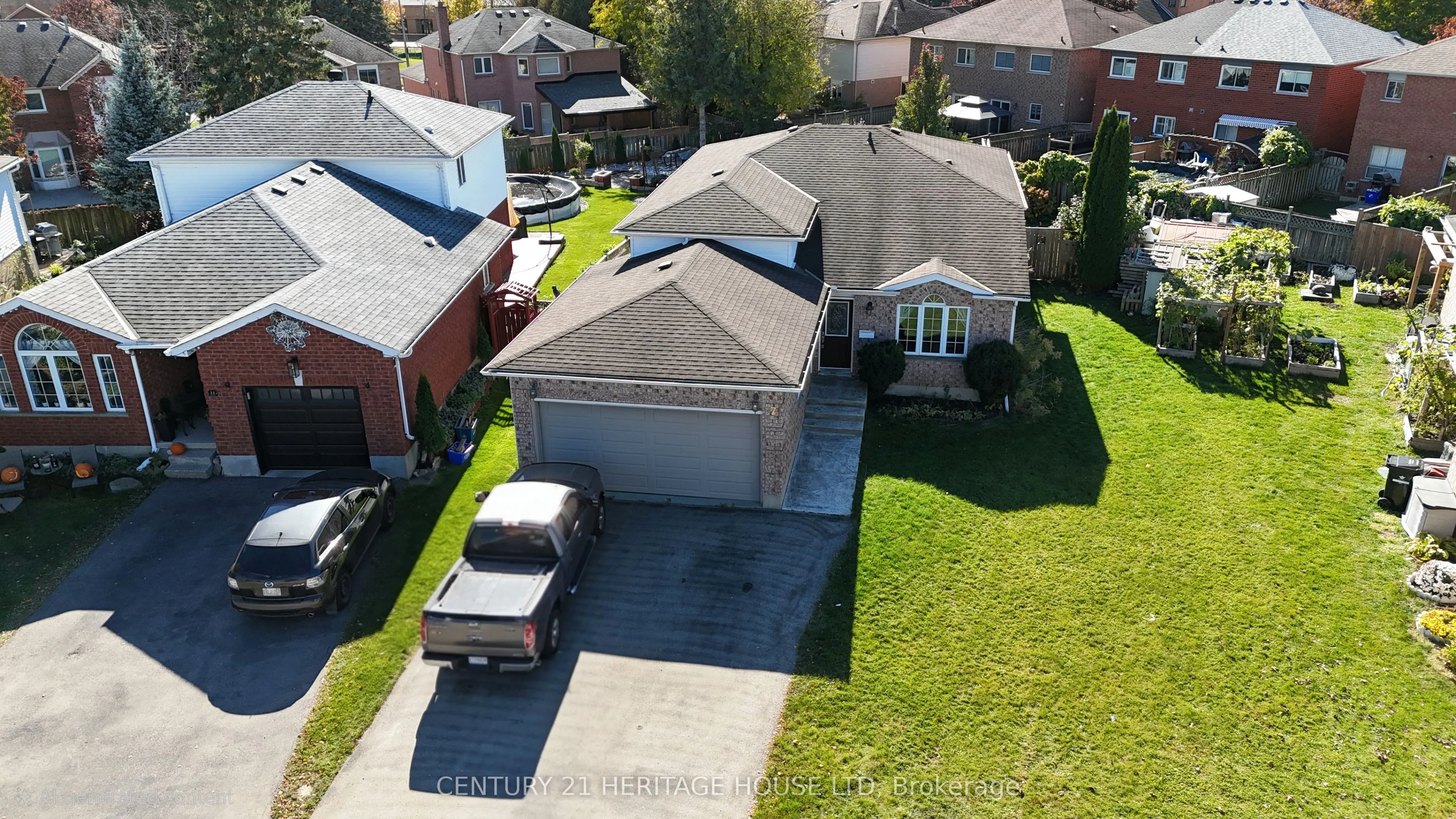 7 Jade Court