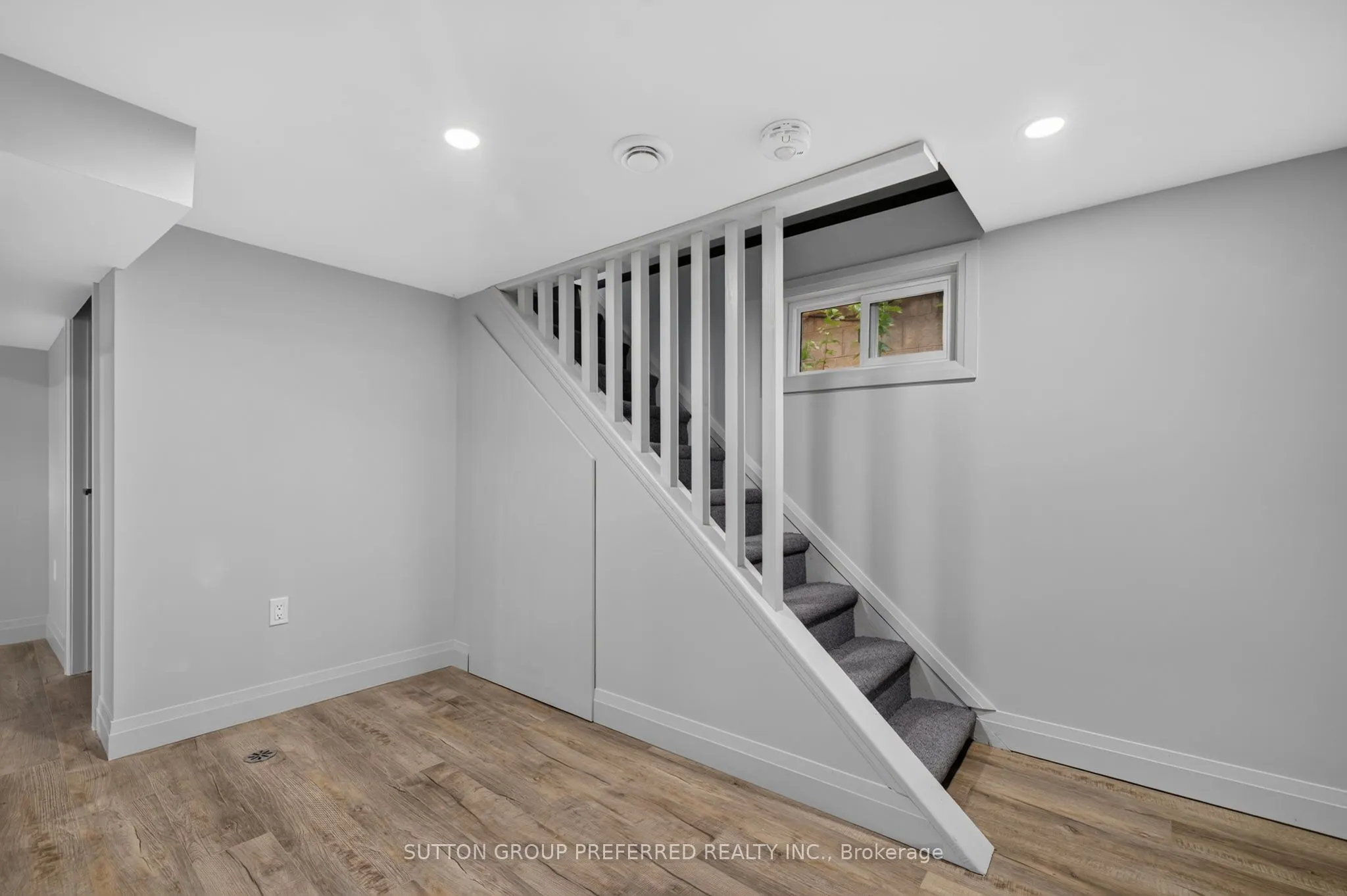 118 Delaware Street