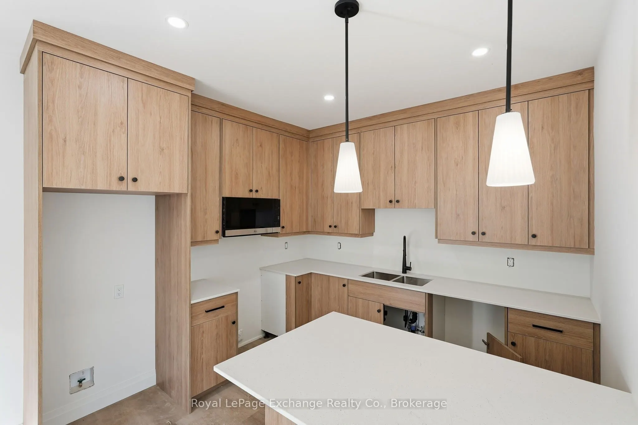 331 Arnaud Street #6