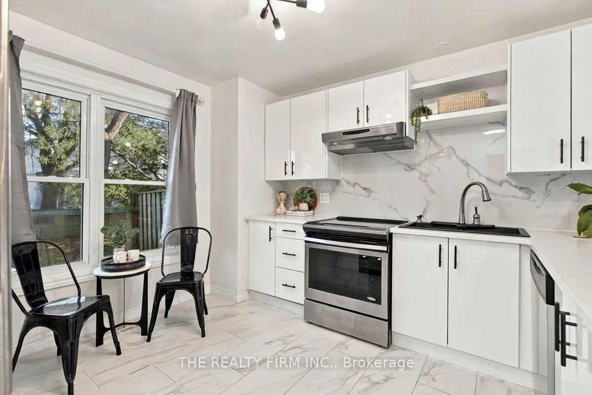 628 Wharncliffe Road S #9