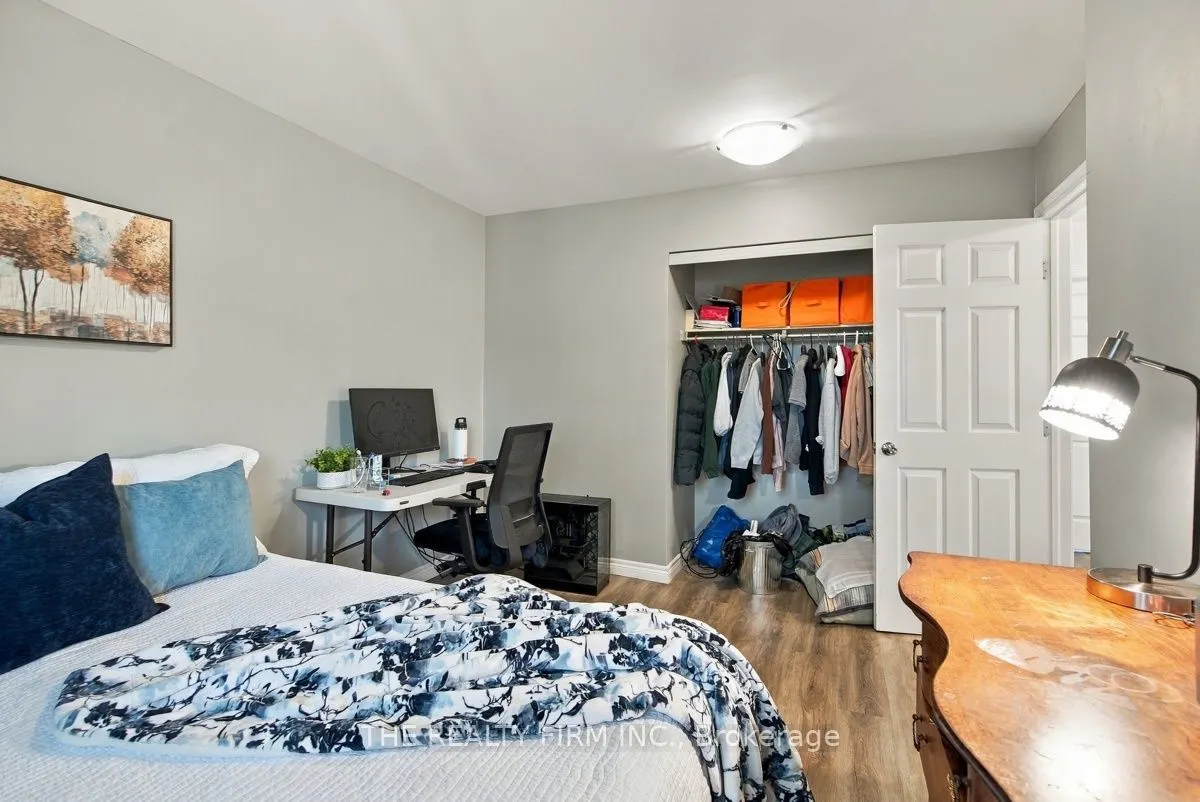 628 Wharncliffe Road S #9