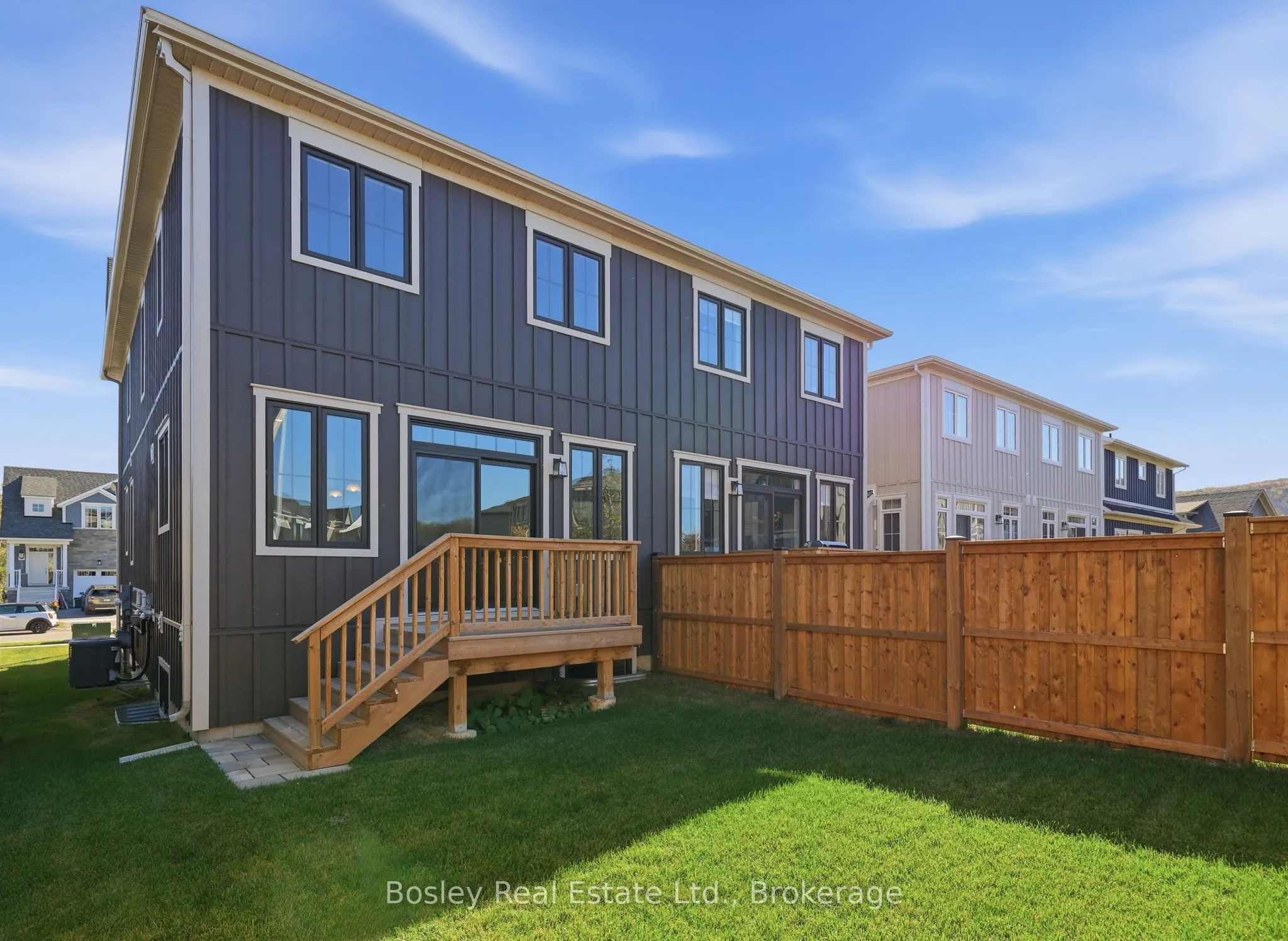 134 White Oak Crescent