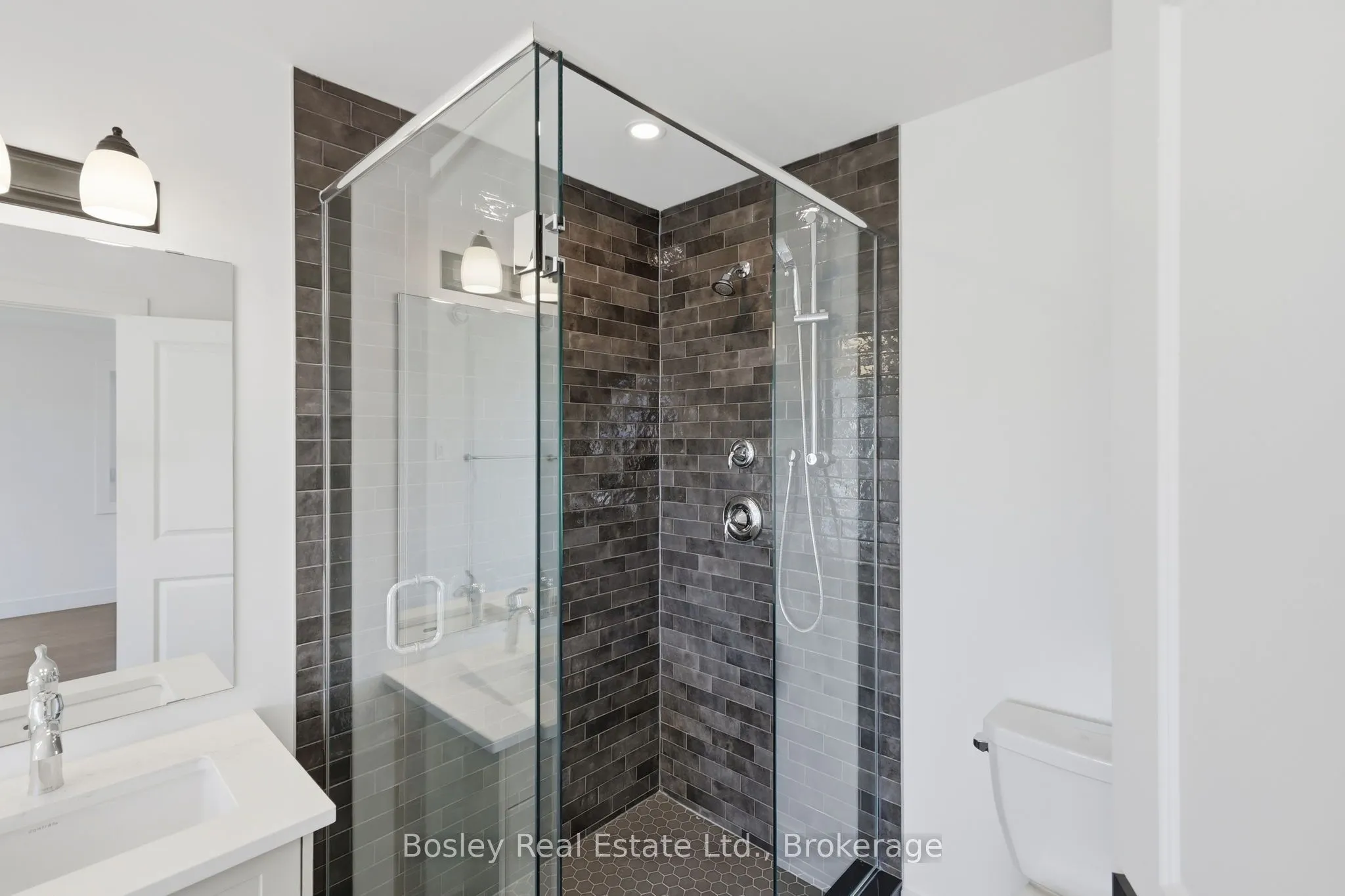 134 White Oak Crescent
