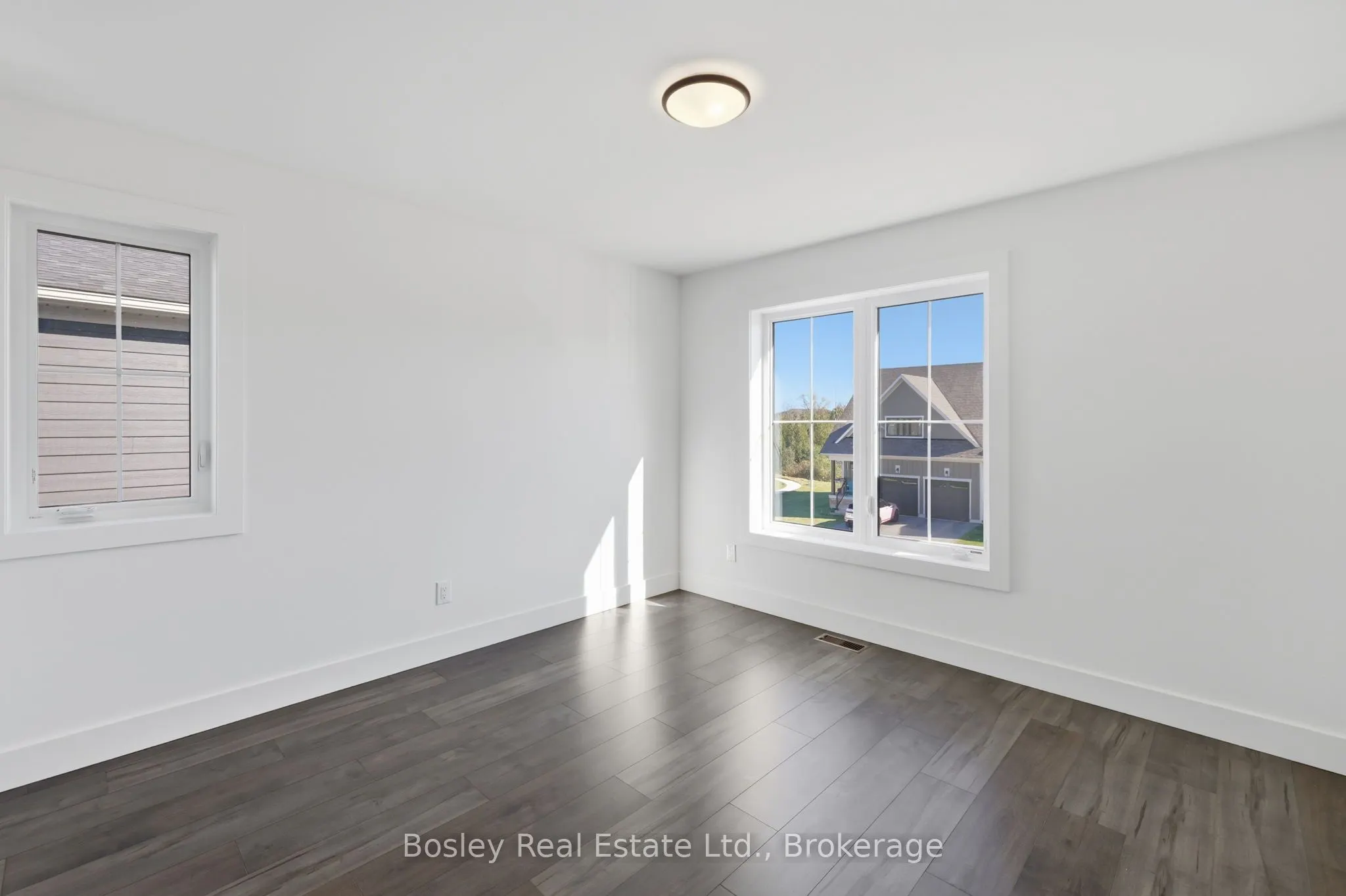 134 White Oak Crescent