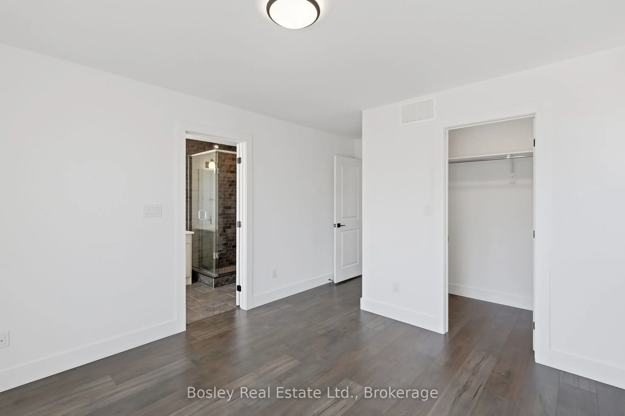 134 White Oak Crescent