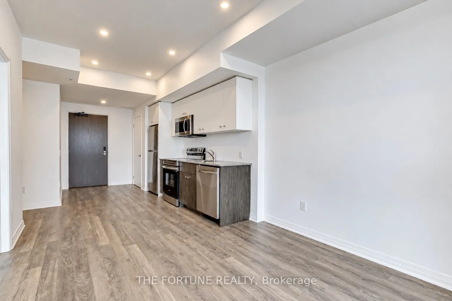 101 Golden Eagle Road #502