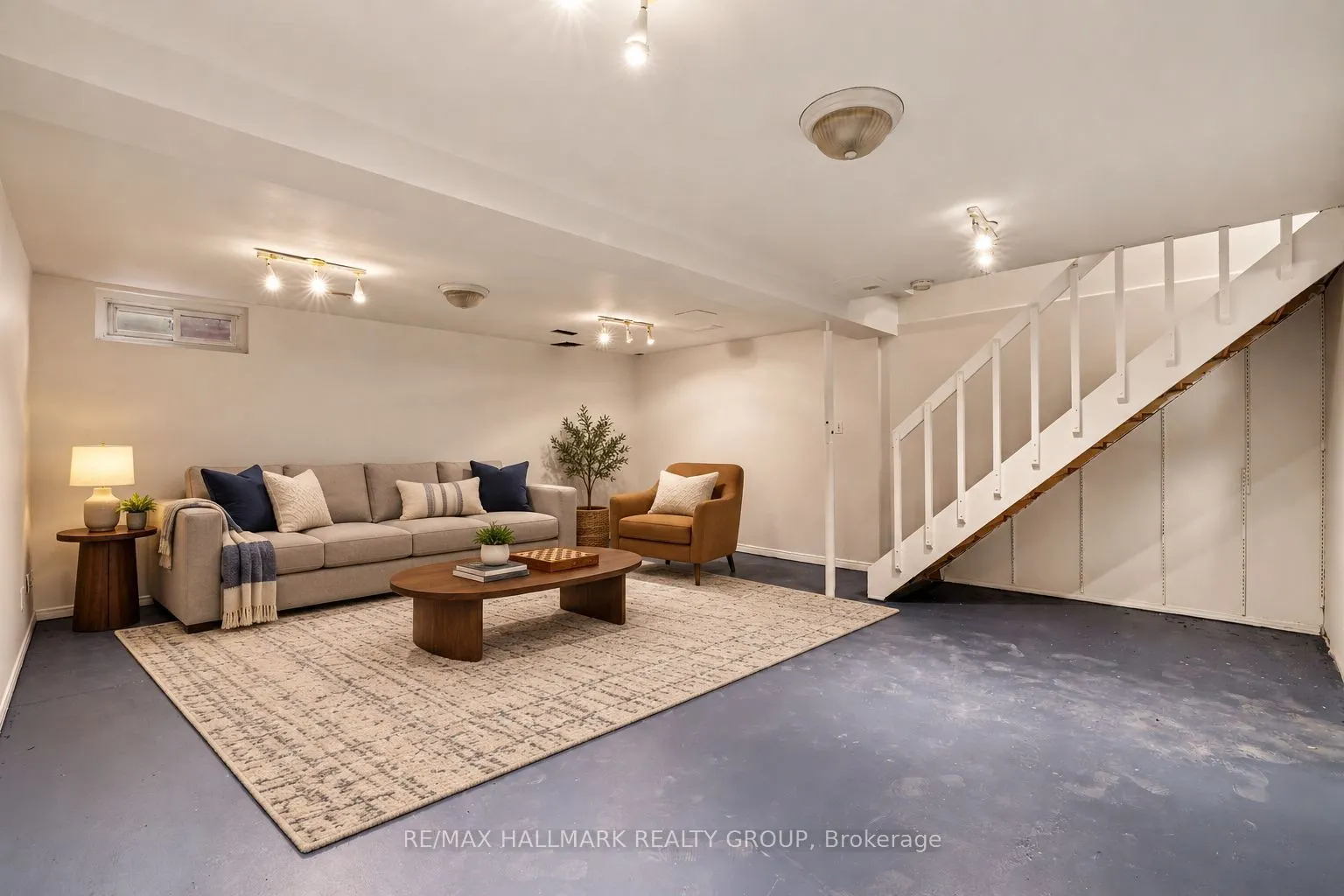 277 Pickford Drive #25