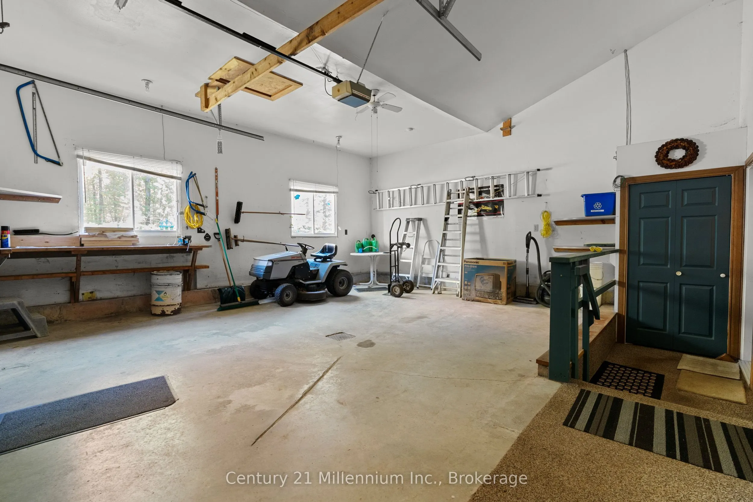 350096 Bayshore Road