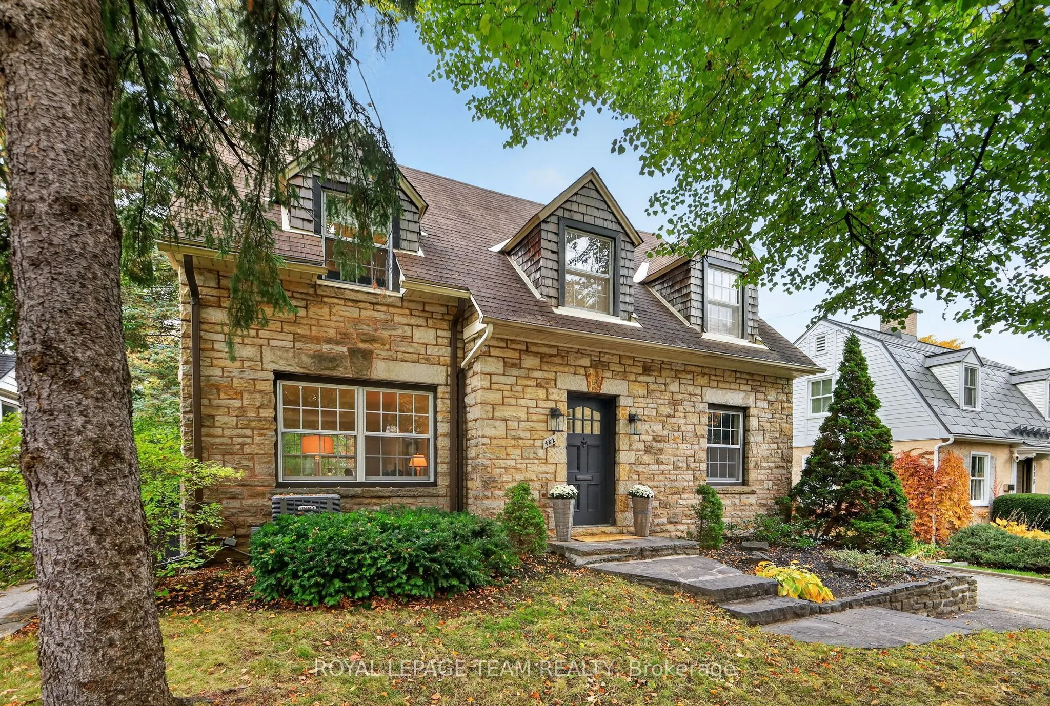 482 Broadview Avenue