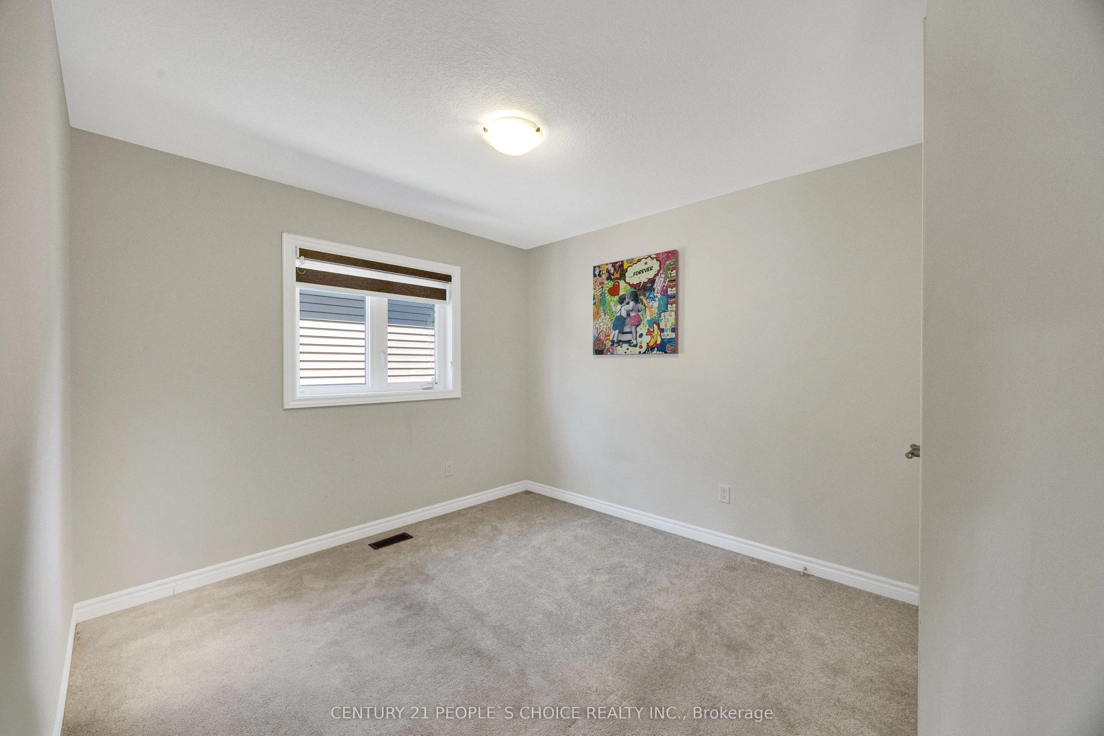 16 Flagg Avenue