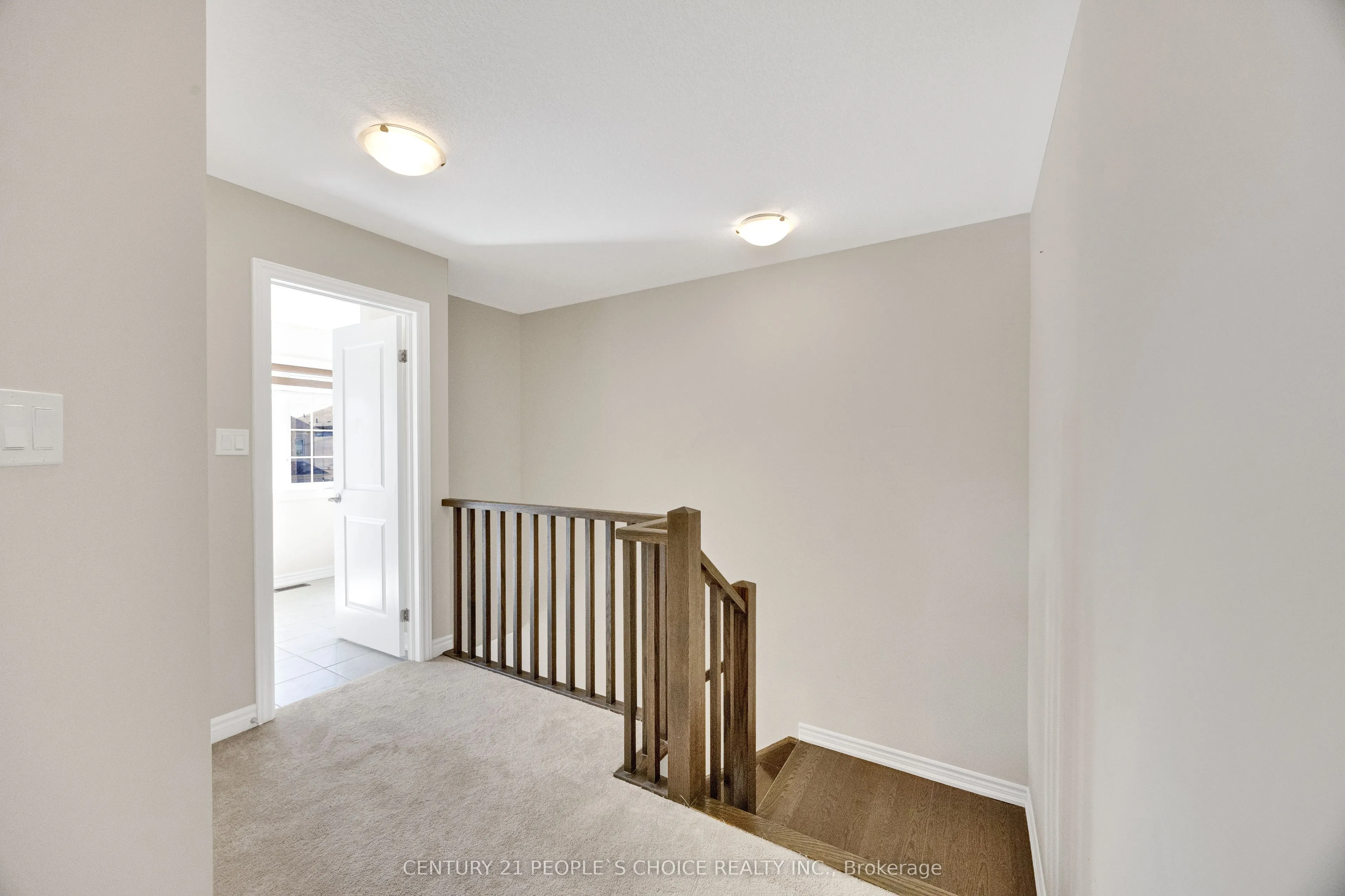 16 Flagg Avenue