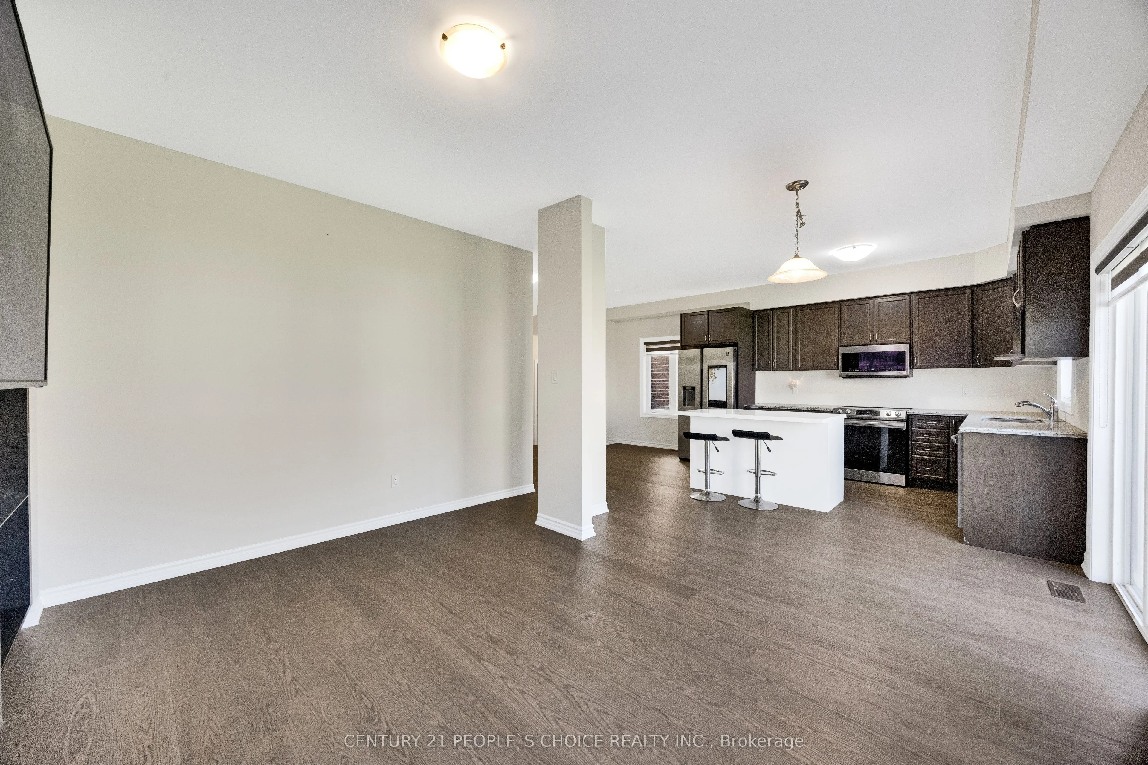 16 Flagg Avenue